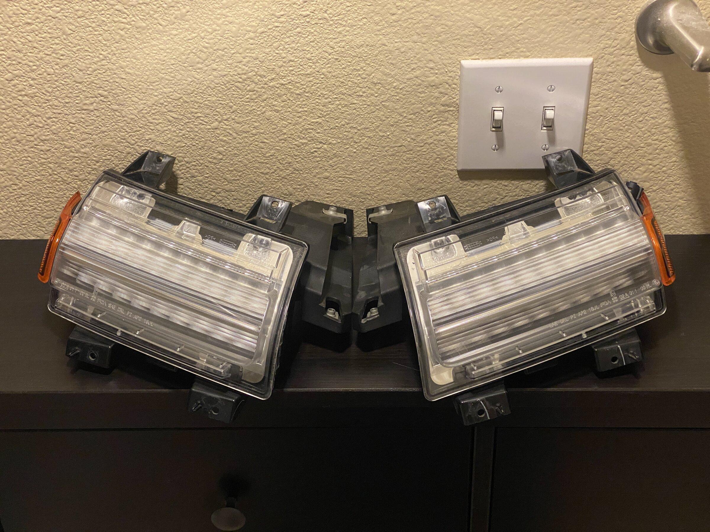 Jeep Gladiator FREE MOPAR Fender LEDs IMG_1495.JPG