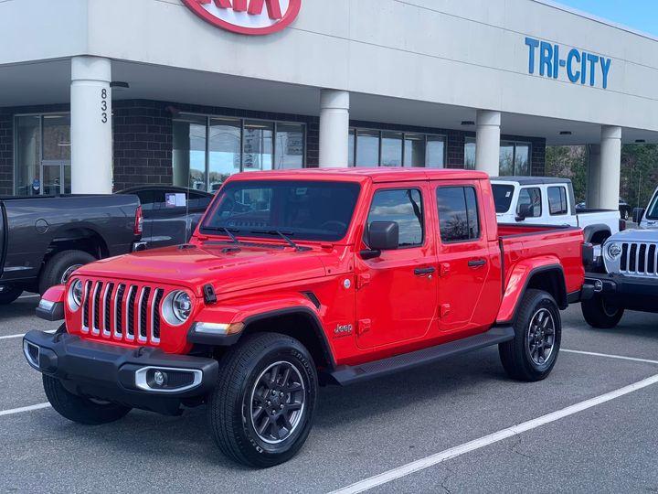 Jeep Gladiator Took Delivery of Your JT? Sign in Here! 053E8BC7-312F-4E26-8F46-FE6DDD101BB2