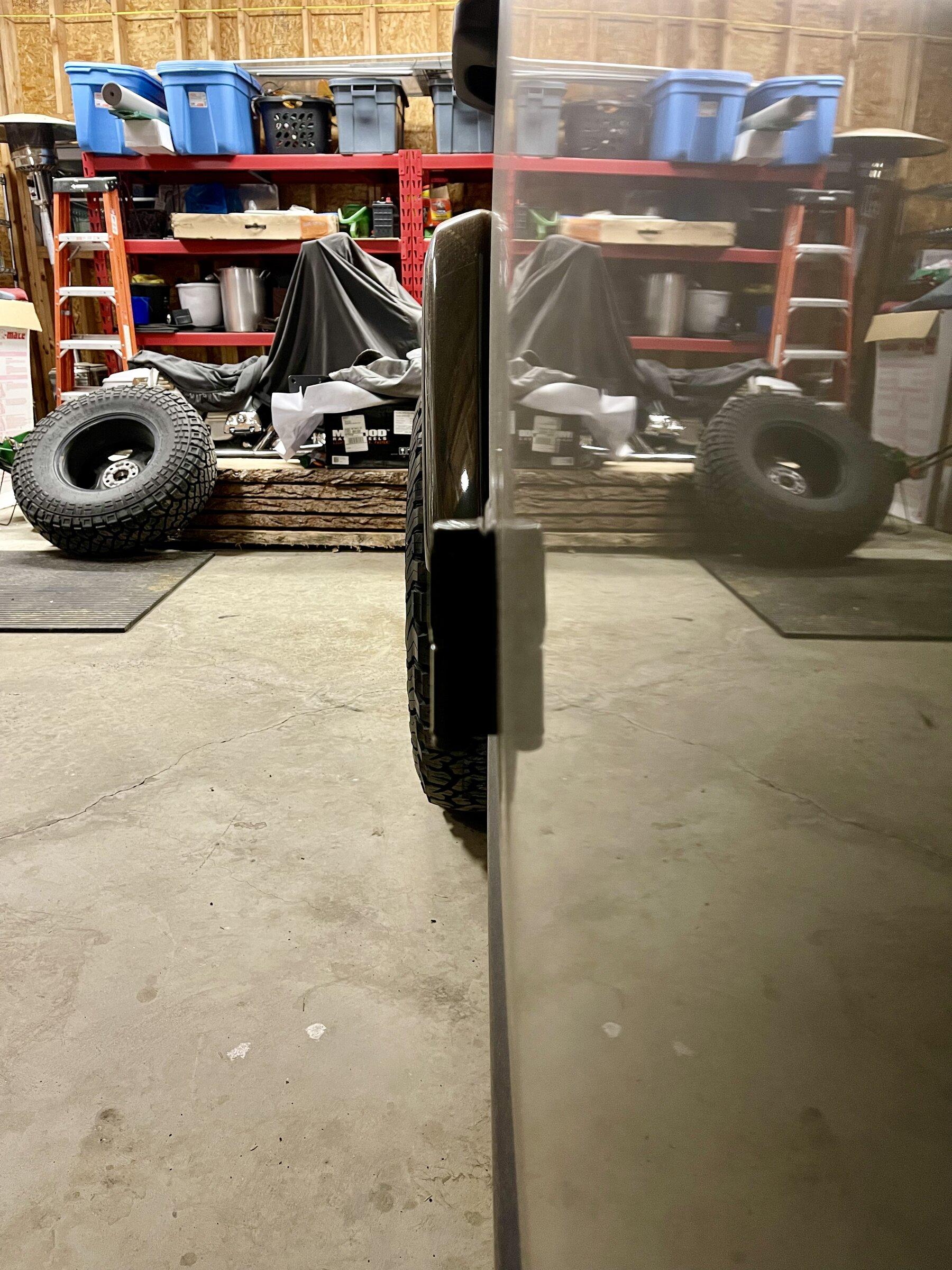 Jeep Gladiator That “tuck” though! - 37" BFG KO2 C with +25 mm Method Wheels - No Lift 84A500EF-B4C0-40A7-8D87-8E5E2D6F6075