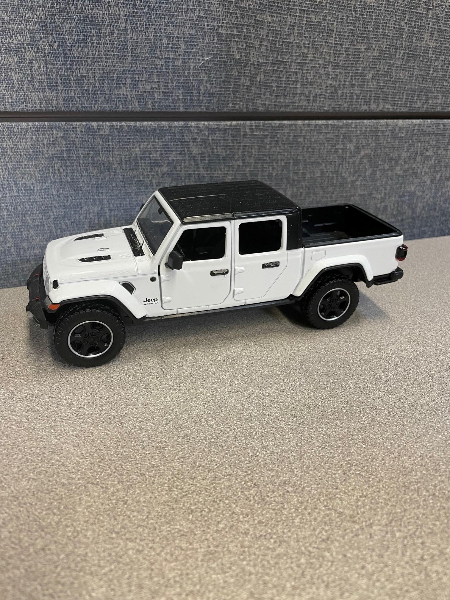 Jeep Gladiator Toys? glad 118