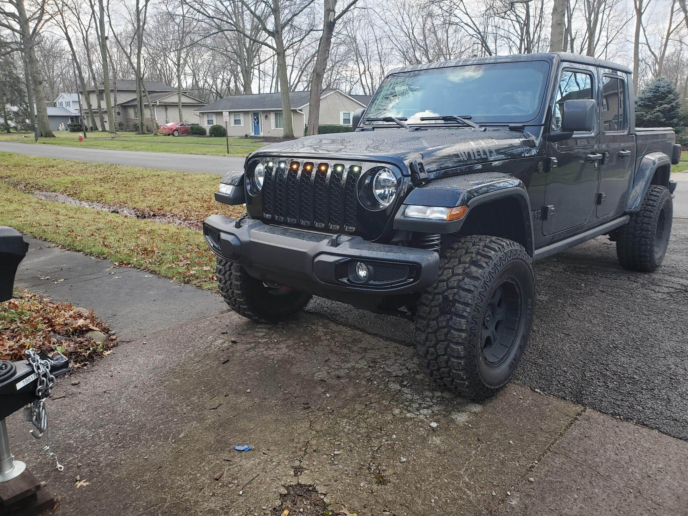 Jeep Gladiator Jeep gladiator prerunner lights 20211231_111819