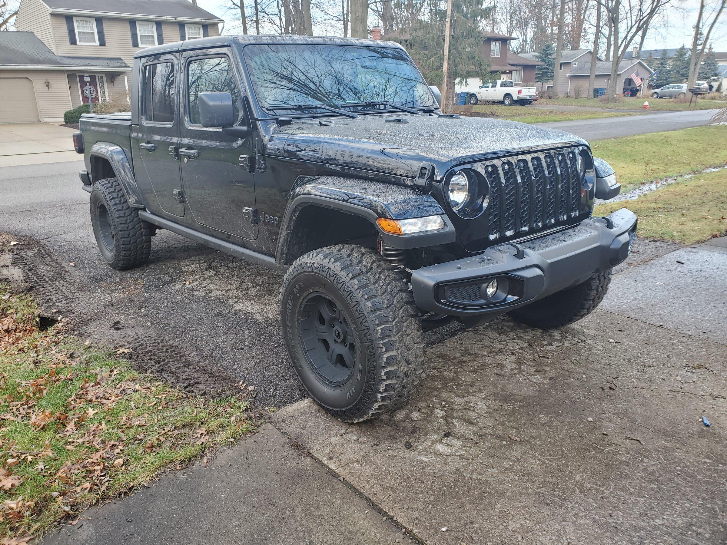 Jeep Gladiator Jeep gladiator prerunner lights 20211231_111756