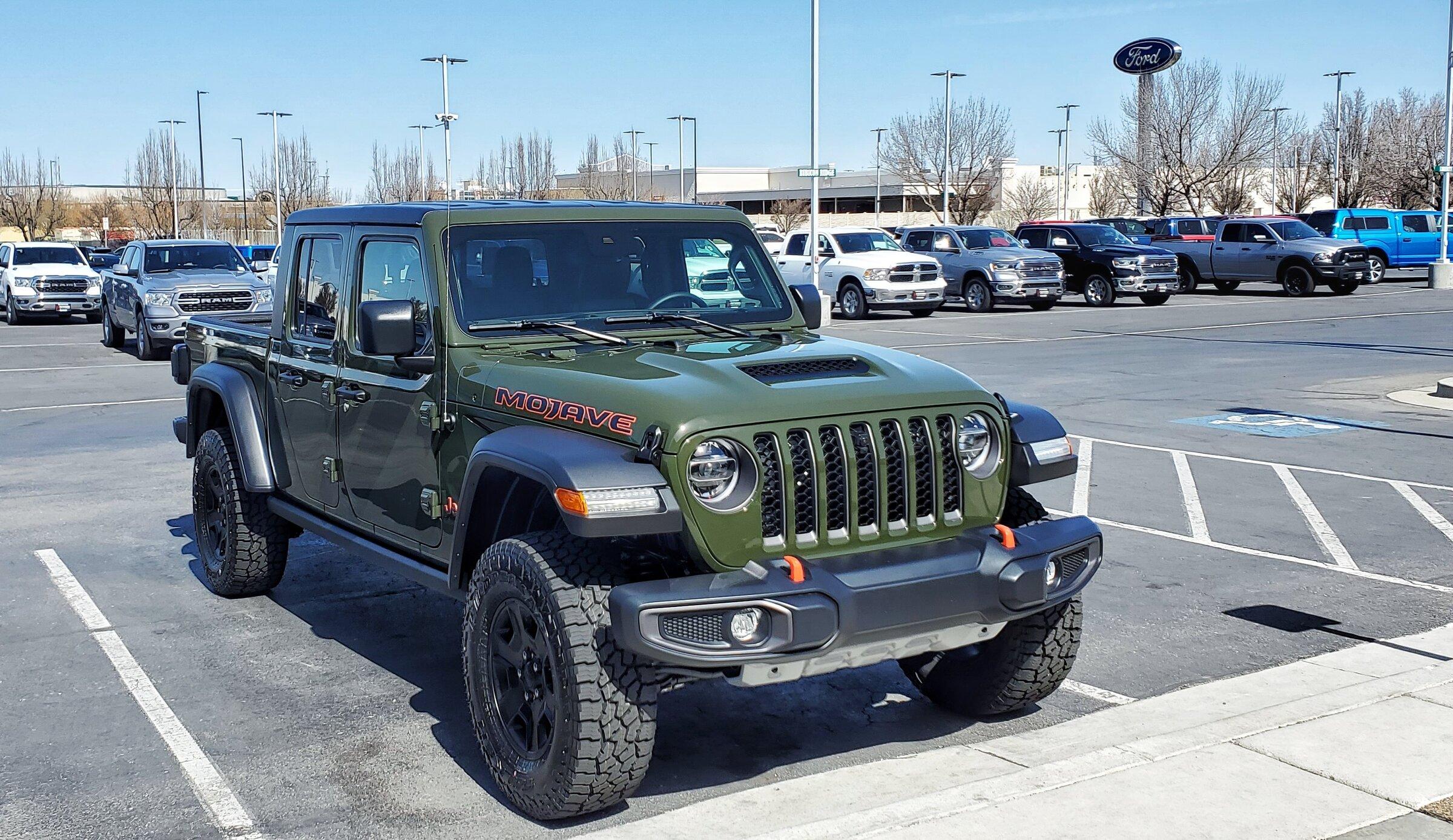 Jeep Gladiator SARGE GREEN Gladiator club 20220324_140945-01