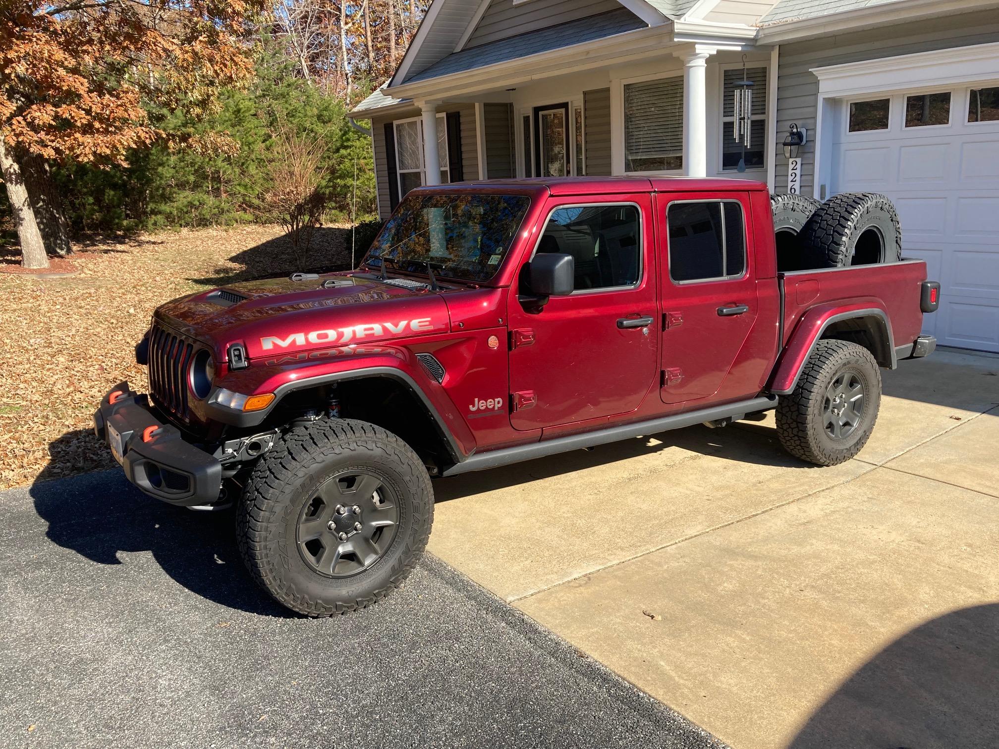 Jeep Gladiator New LT285/70R17 Falcon Wildpeak A/T3W Tire IMG_3221