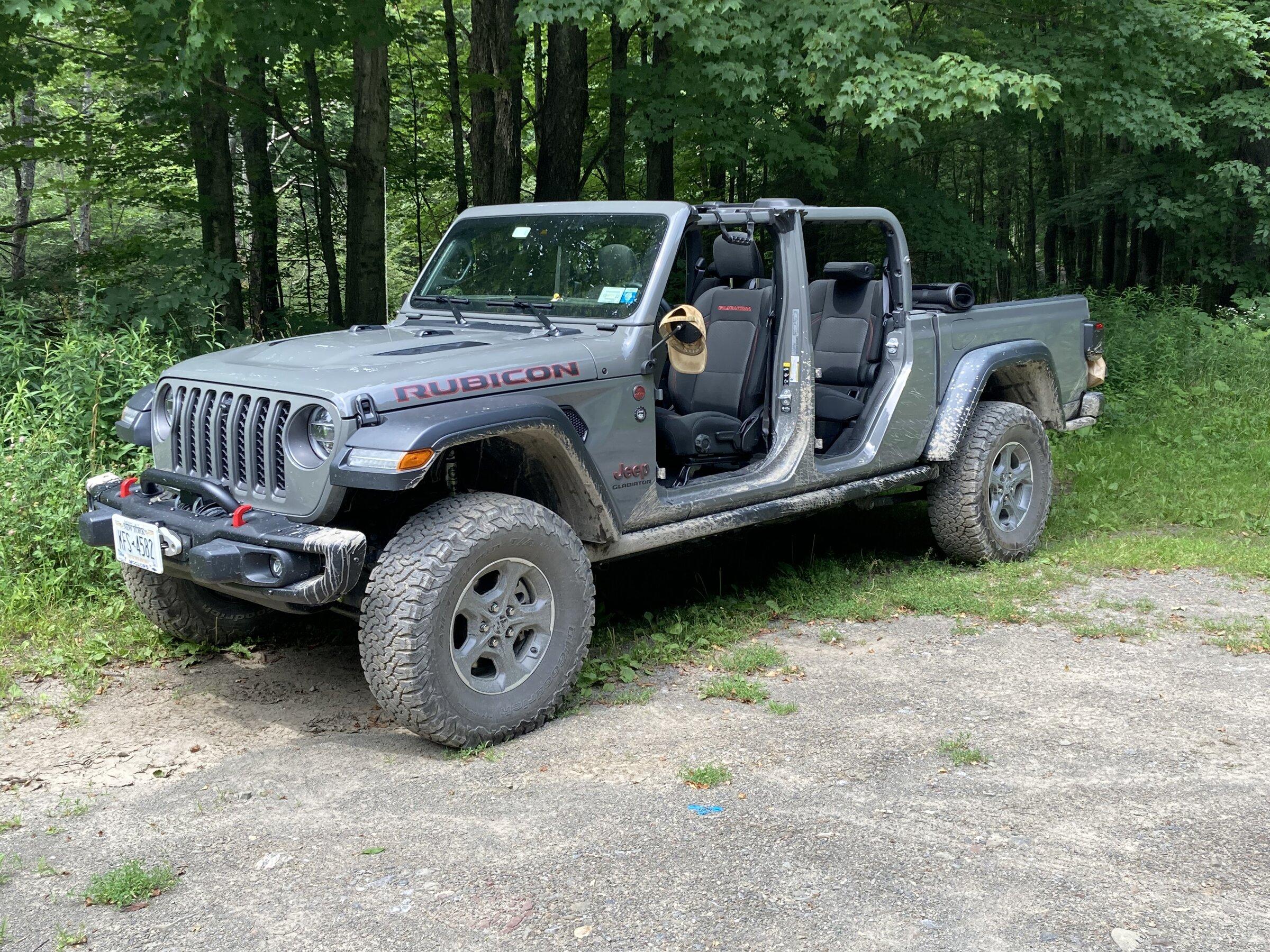 Jeep Gladiator Nude Gladiators (no doors/tops) - pics please AEF6CD28-4438-488C-ABE1-83F2490E117F