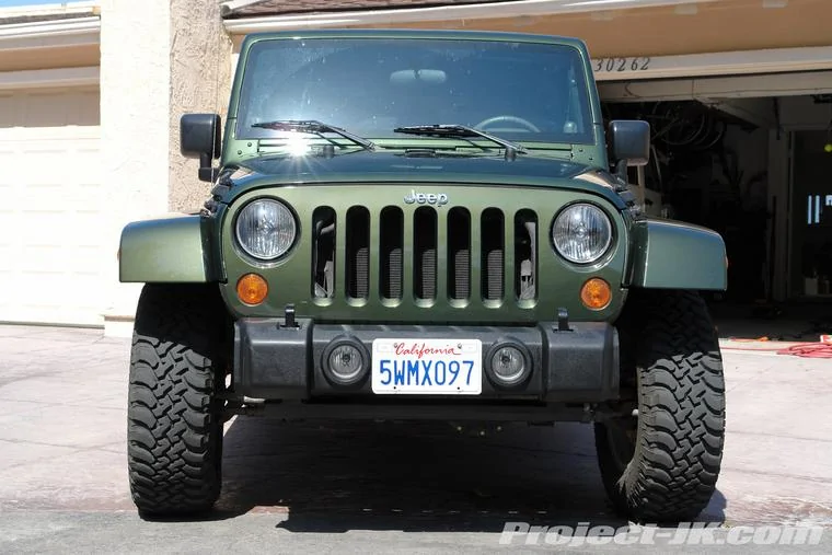 Jeep Gladiator Anybody try to do this mod but on a JL/JT plastic bumper? DSC03602 copy