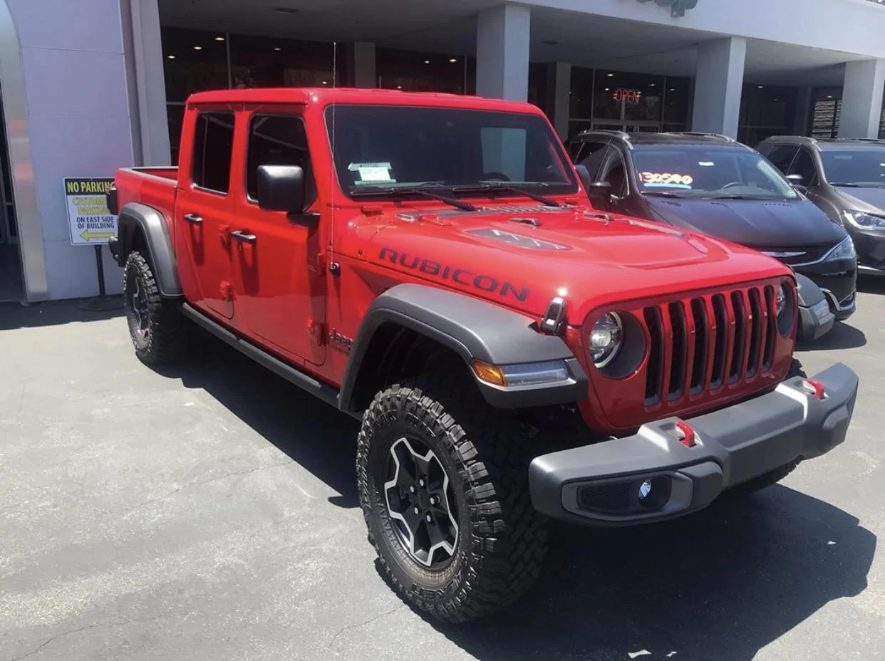 Jeep Gladiator LAUNCH EDITION Gladiator JT Club C5B4C6FD-EA52-4E3C-99CE-4B43F19072D7