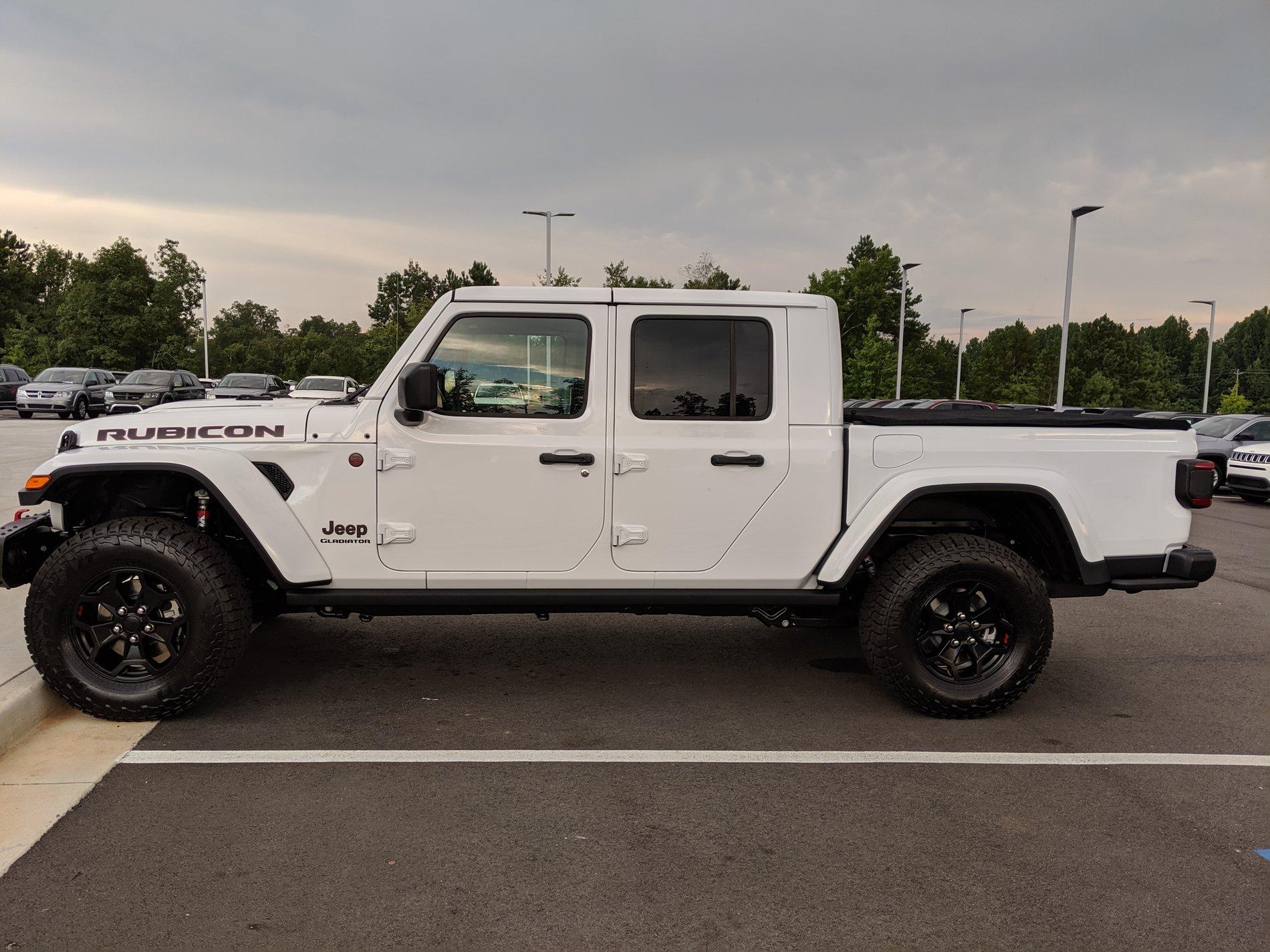 Jeep Gladiator BRIGHT WHITE Gladiator JT Club IMG_20190709_191617