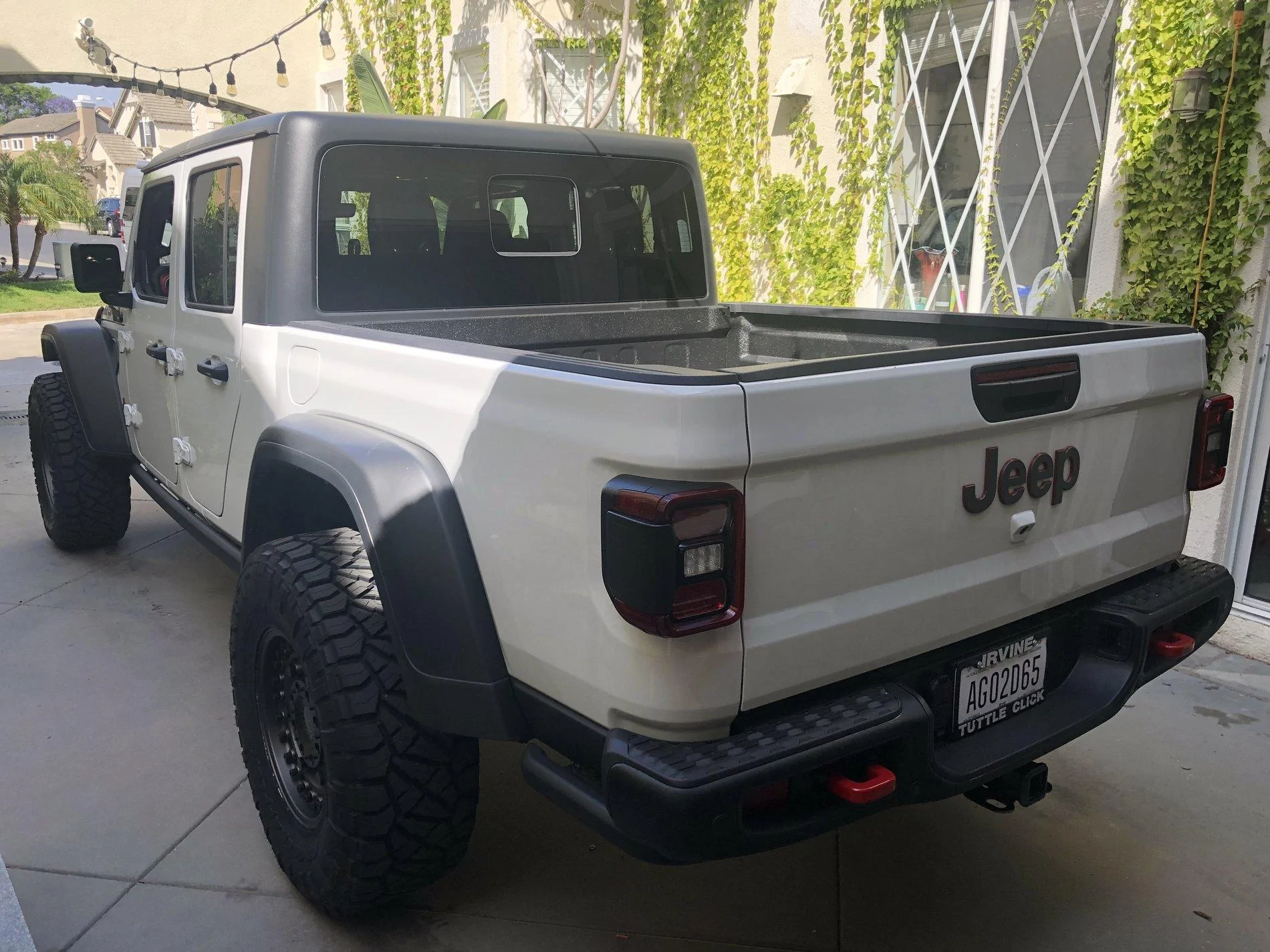 Jeep Gladiator Pictures of 33s and 35s CCC3E819-B5F0-4C40-917F-305071EFF77C