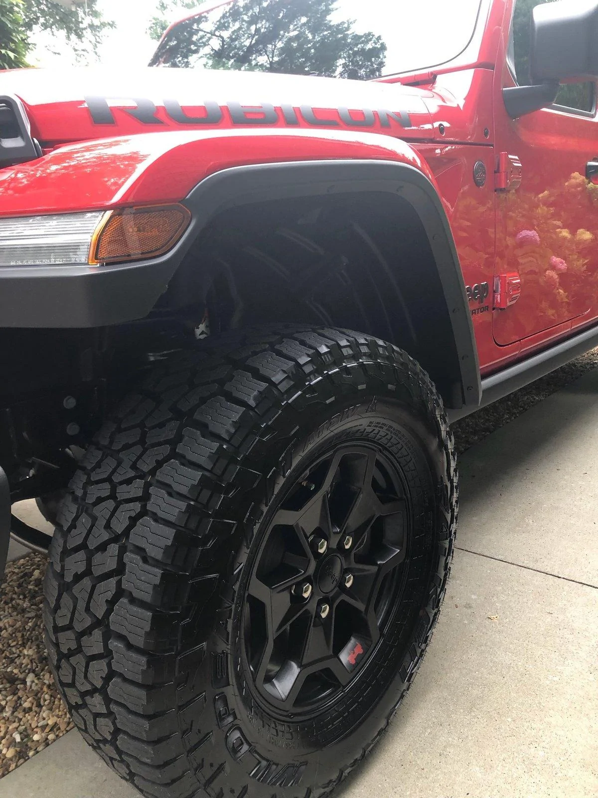Jeep Gladiator FIRECRACKER RED Gladiator JT Club 66077E85-6072-43D8-9305-C1901DD80322