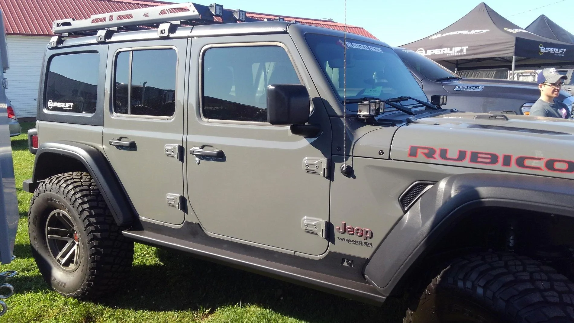 Jeep Gladiator Sting grey owners (future) check in KIMG1980