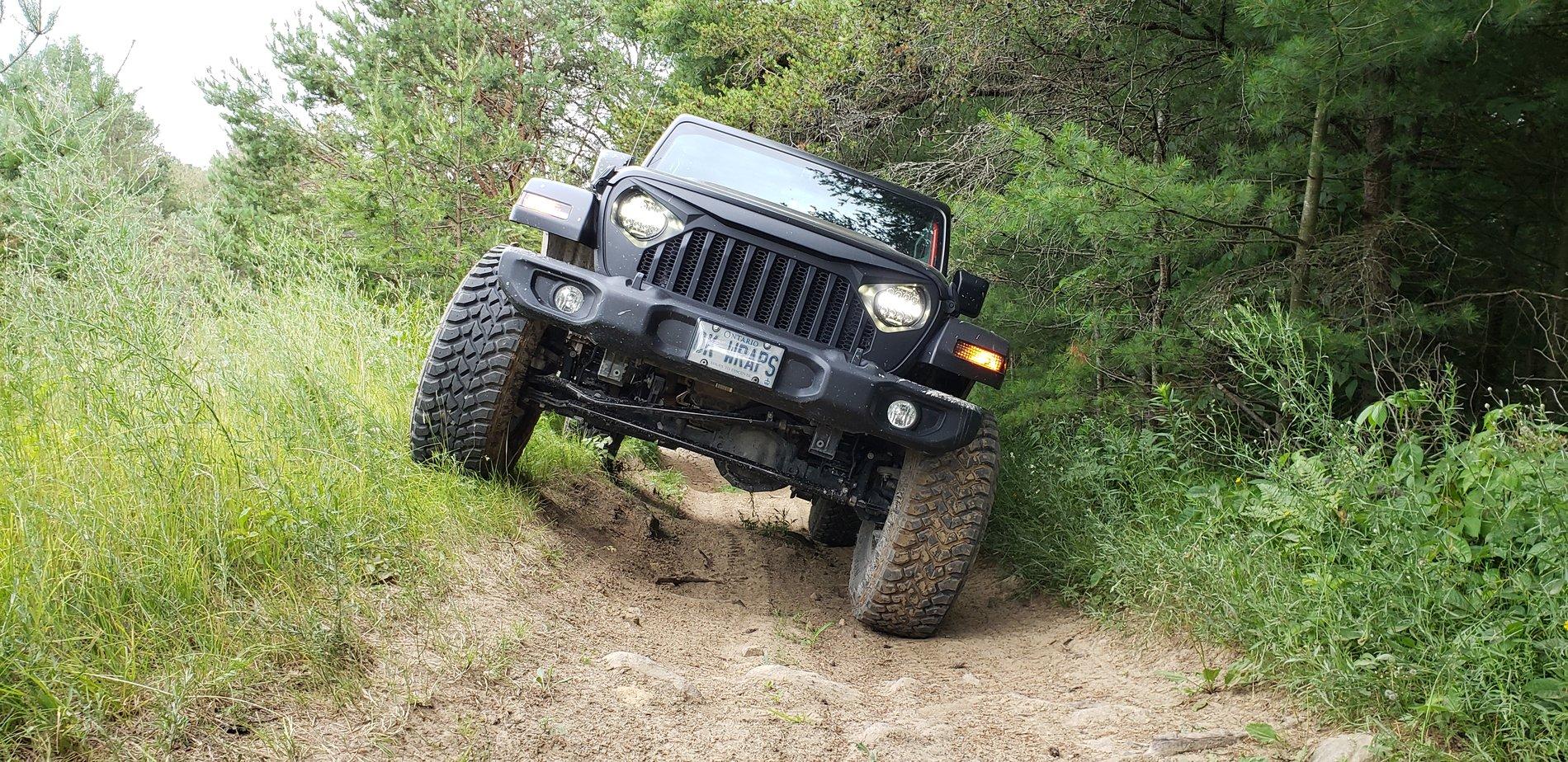 Jeep Gladiator 37's on My Stock Height JT Sport 20190713_134134