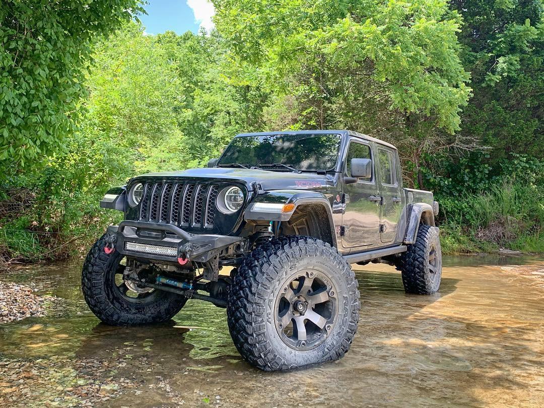 Jeep Gladiator 3" lift or higher - Replace driveshaft? 8C443868-AC18-40B8-8A86-C14A45F15D33