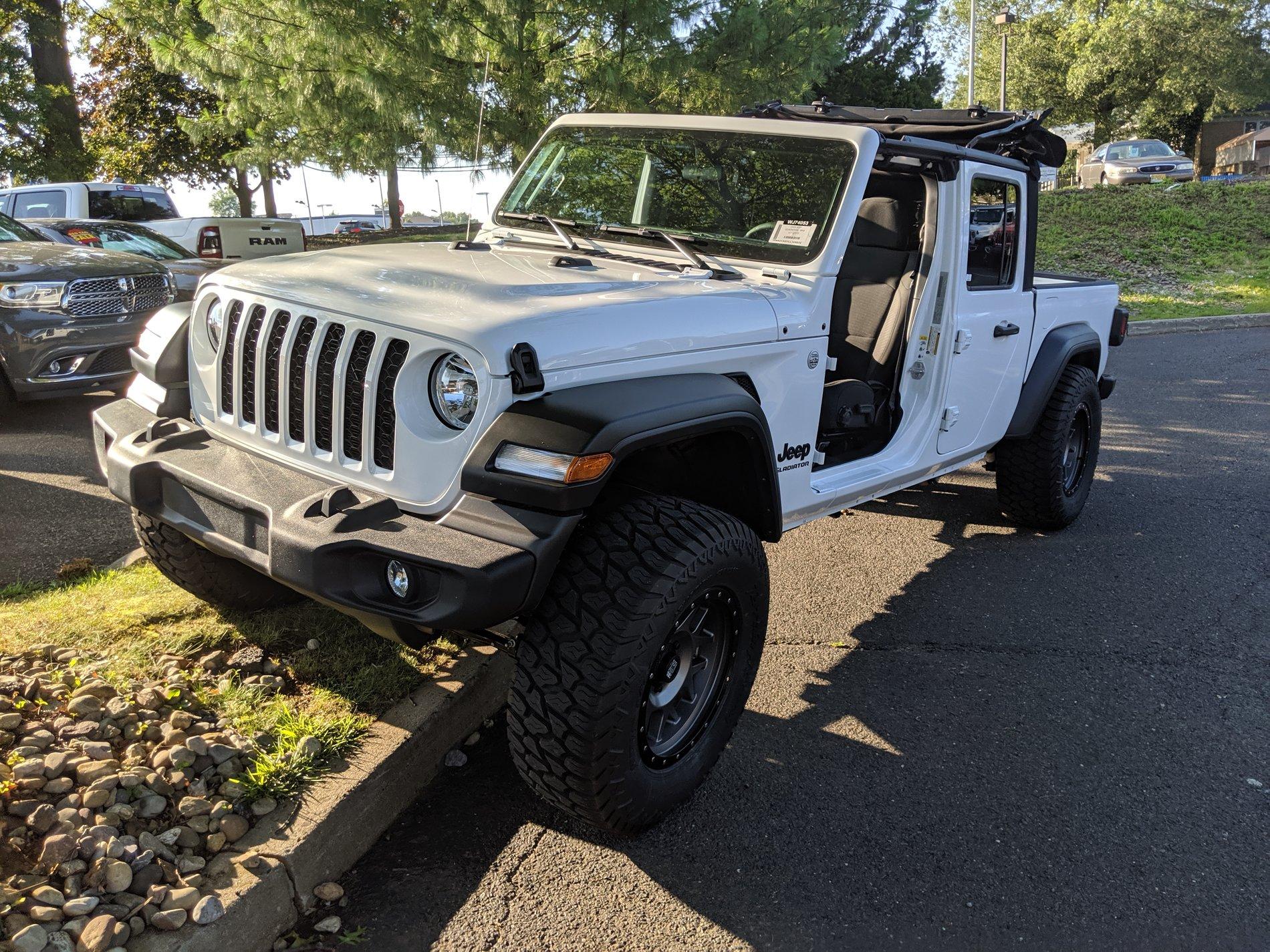 Jeep Gladiator BRIGHT WHITE Gladiator JT Club IMG_20190713_180503