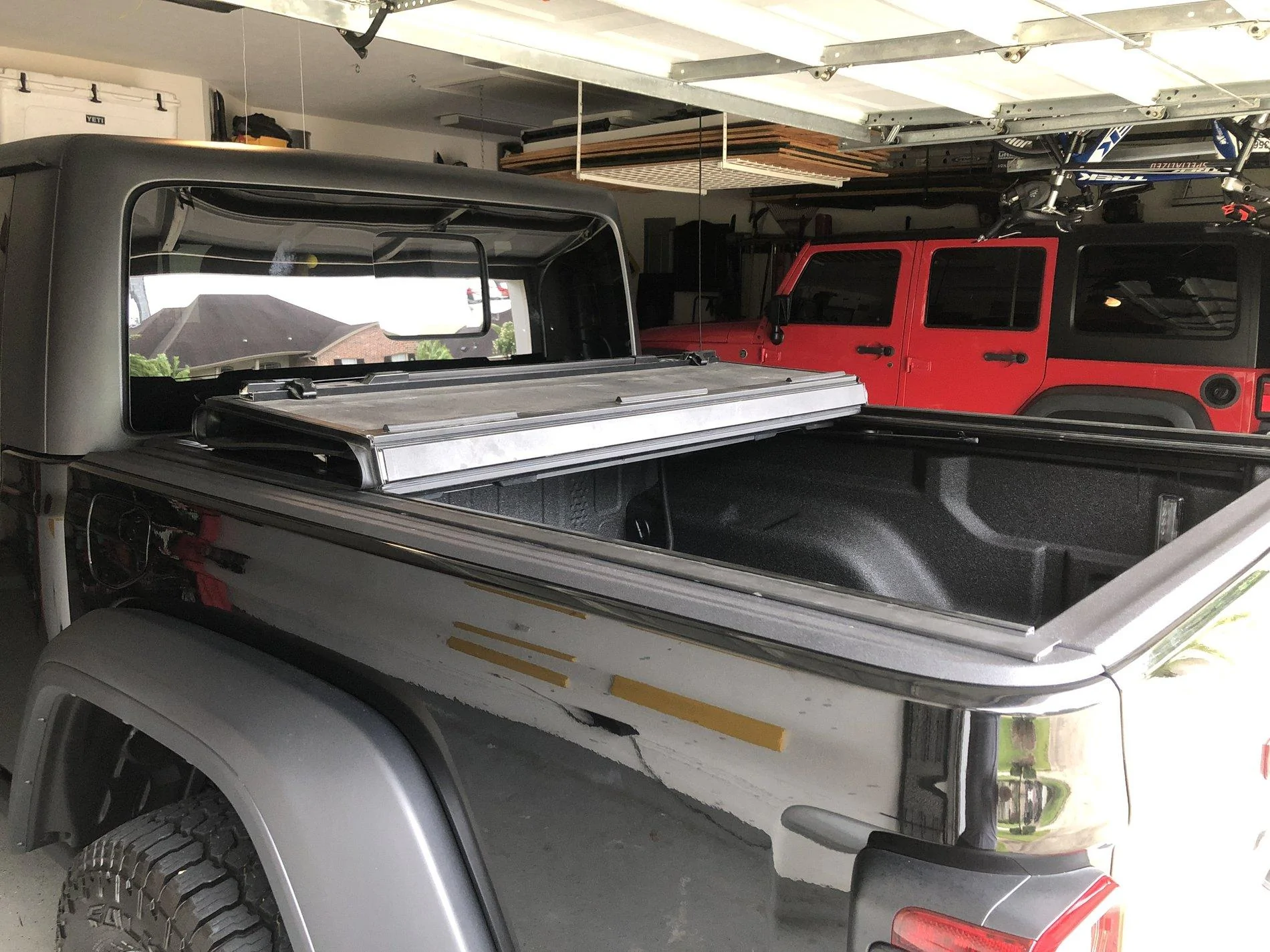 Jeep Gladiator Photo challenge.. Show me your Gladiator in your garage. 139D3245-D47E-48B7-BCDA-A2556BCDC484
