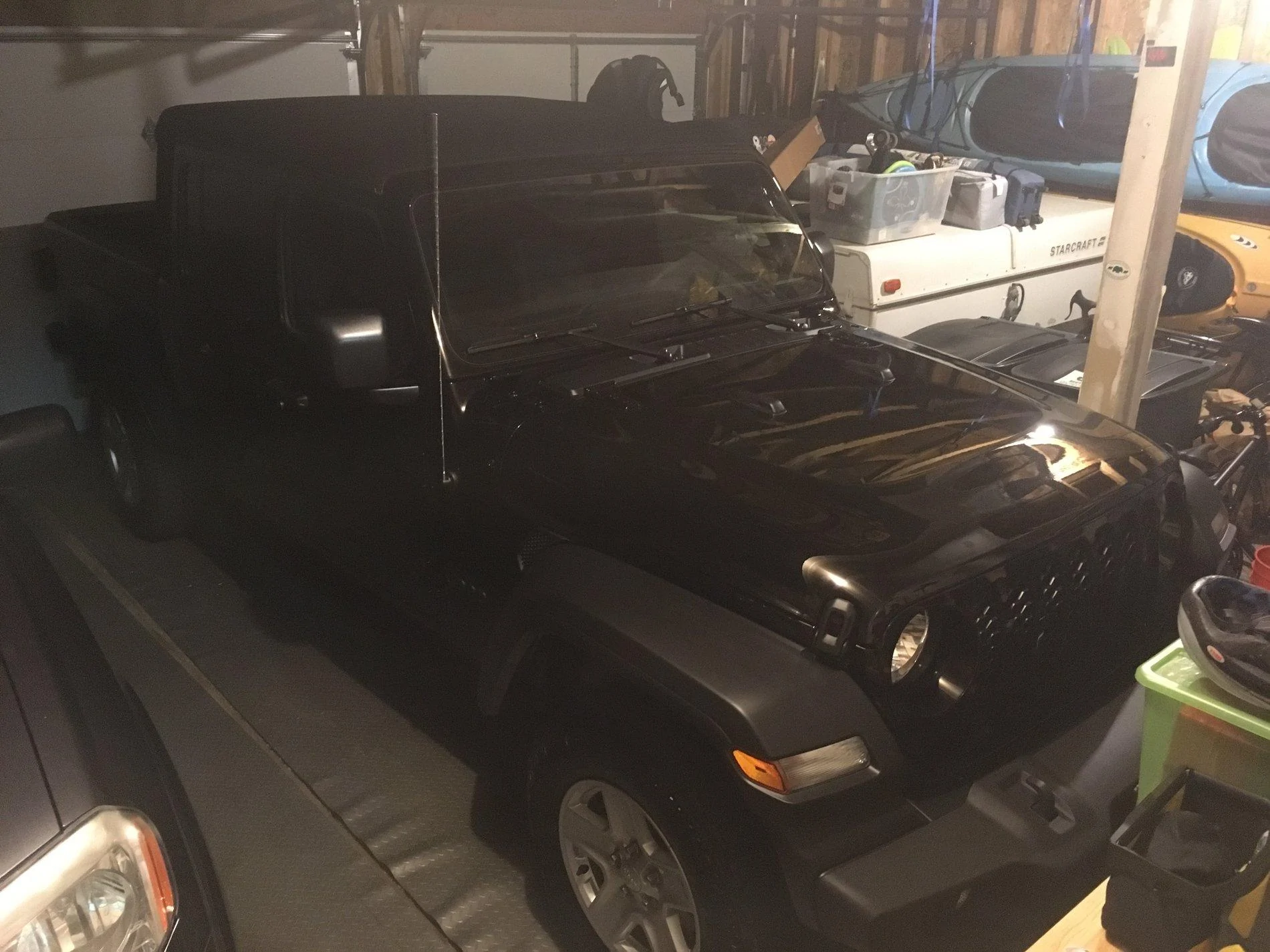 Jeep Gladiator Photo challenge.. Show me your Gladiator in your garage. 7CE04490-75C1-4F40-9717-78B25BEBE81C