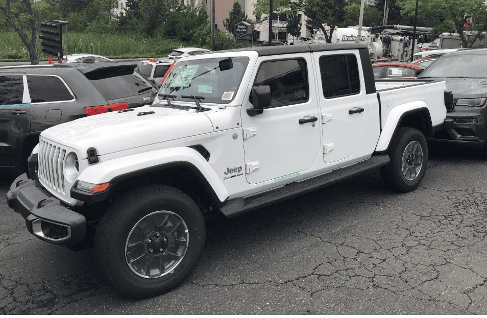 Jeep Gladiator Spectacular train wreck destroys Jeep Gladiators :( upload_2019-7-16_10-33-23