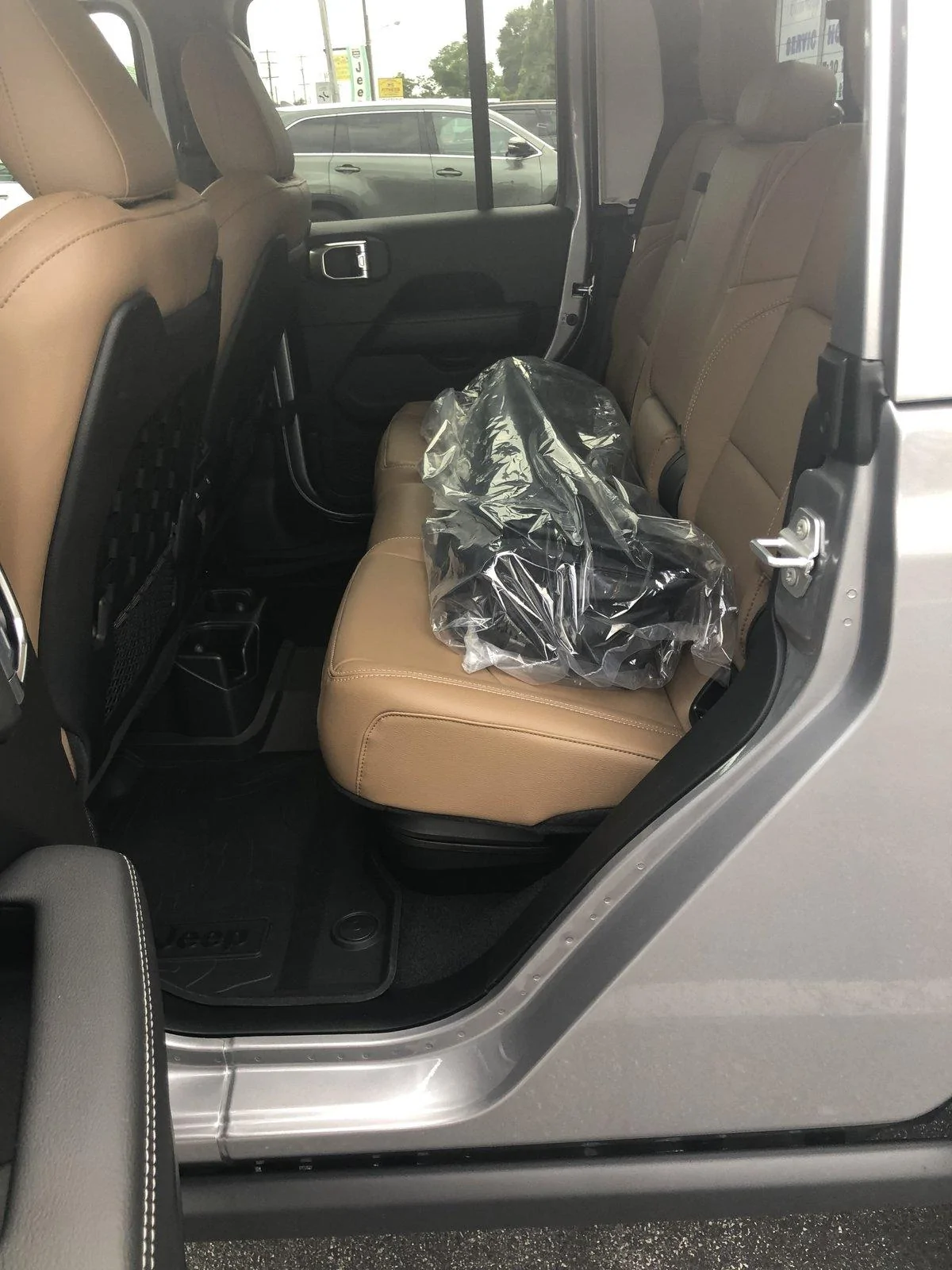 Jeep Gladiator Took Delivery of Your JT? Sign in Here! 52E67FAD-64C3-4B6D-A567-5E8B76C5DBD8