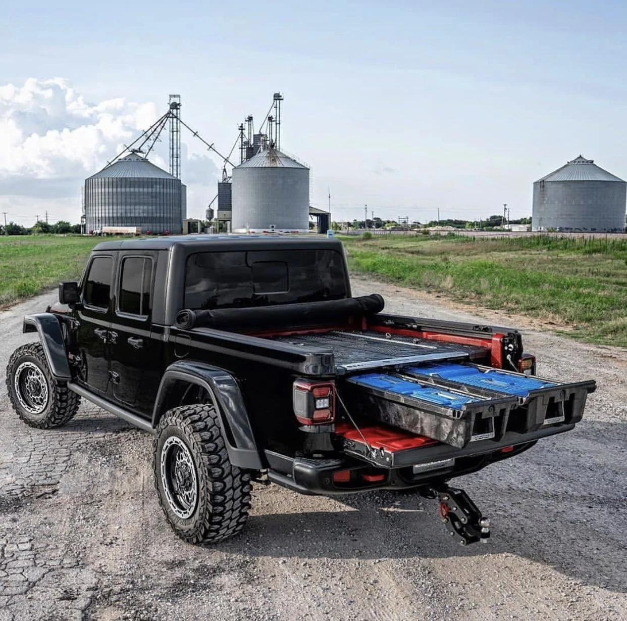 Jeep Gladiator Finally the bed hauling... AC3AD1F8-5534-4095-94A9-E2A771AC158E