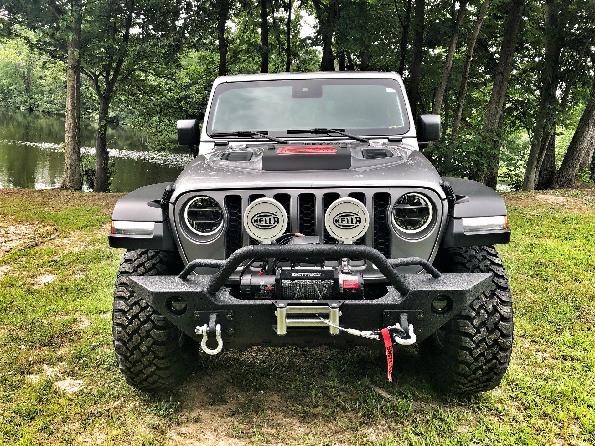 Jeep Gladiator BILLET SILVER Gladiator JT Club IMG_6813.JPG