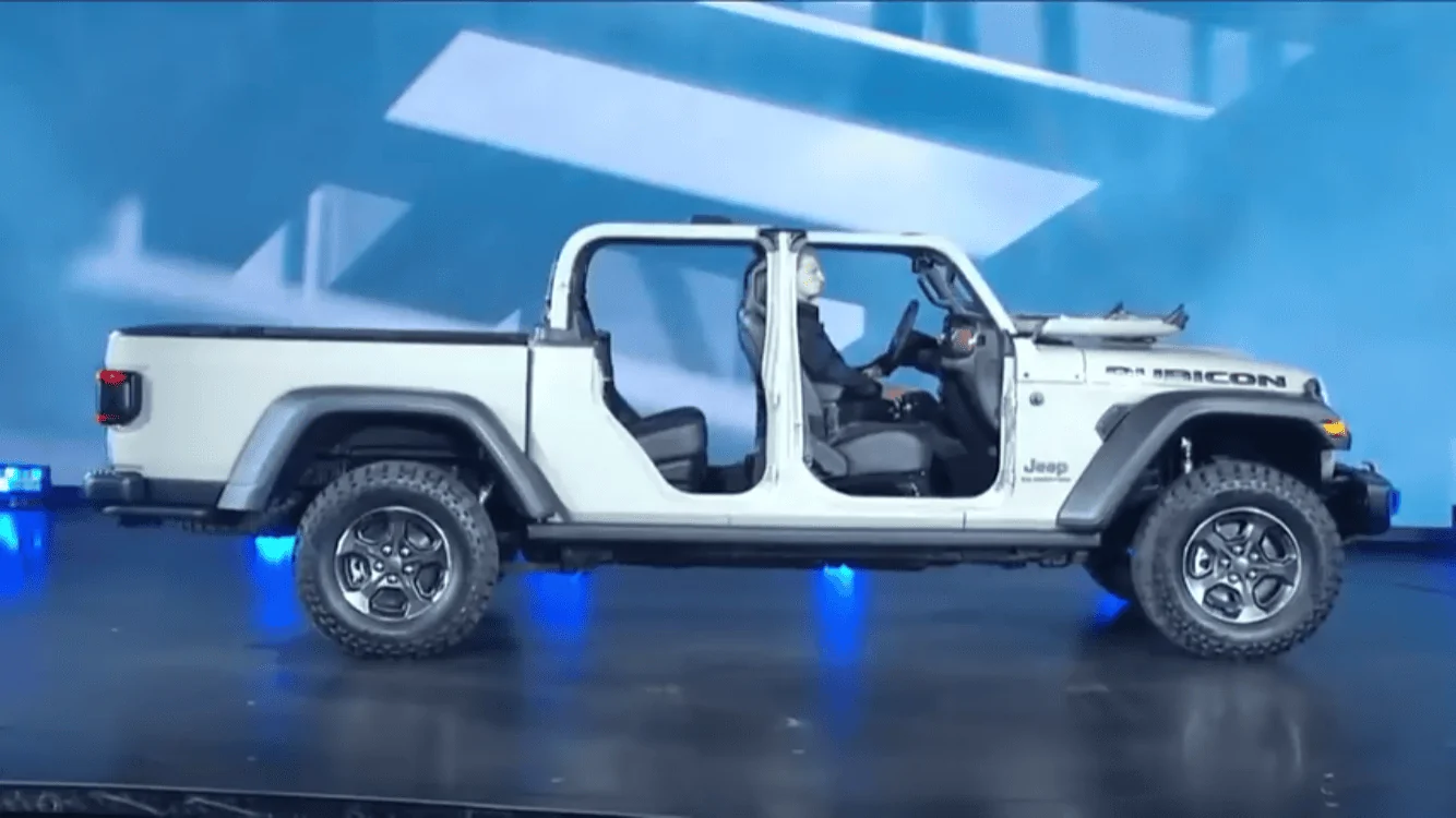 Jeep Gladiator Punk'N Coming Soon! EEDA76AB-FC5F-49C2-98AD-84A5F129FBBC