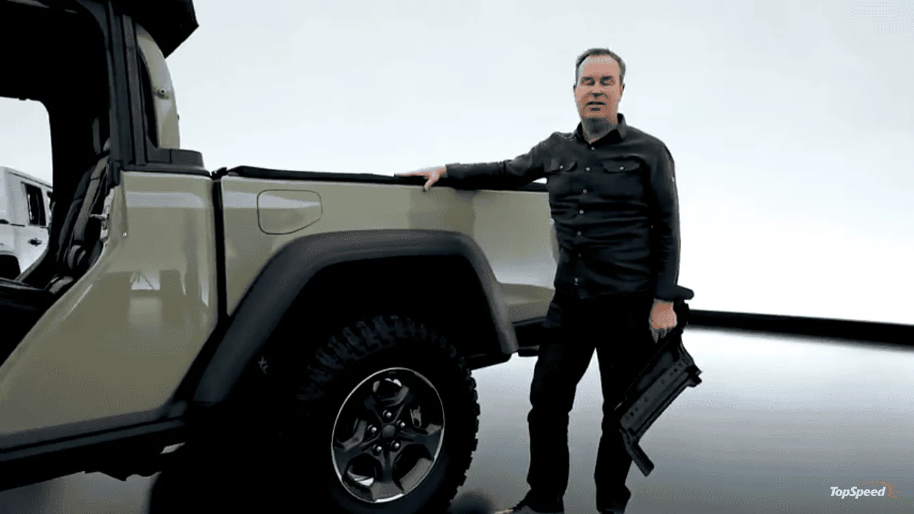 Jeep Gladiator Punk'N Coming Soon! 5285F29C-987B-415A-8CDF-571C8C552148