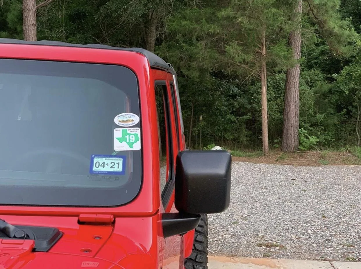 Jeep Gladiator FIRECRACKER RED Gladiator JT Club EB341013-DC27-4A37-870E-0CED5FBE6925