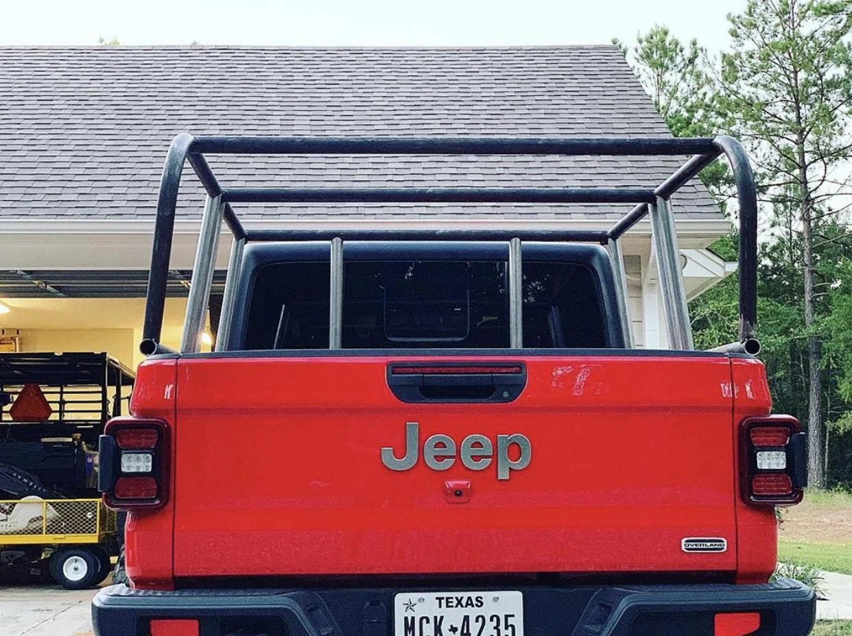 Jeep Gladiator FIRECRACKER RED Gladiator JT Club 9DB821D6-4453-40FA-8E8F-8A92A165F602