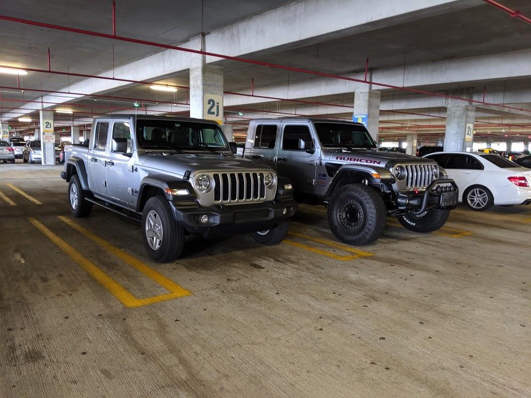 Jeep Gladiator Jeeps Parking Next To Jeeps T7lpfYGgszcD-i-b84P759tEInNr0j7XEQBcPq12gNvDGclaT48PwsEgssP5m4SkENVLos5yhWRCd5A55k=w1055-h791-no