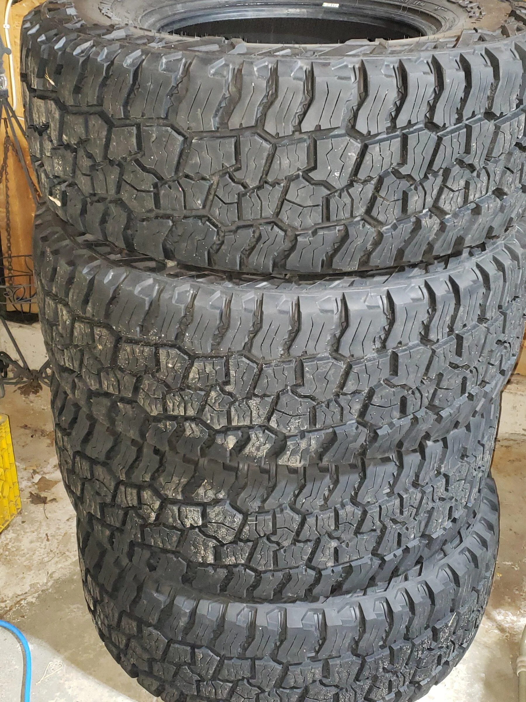 Jeep Gladiator Mickey Thompson Baja Boss A/T for sale. 20220331_123353