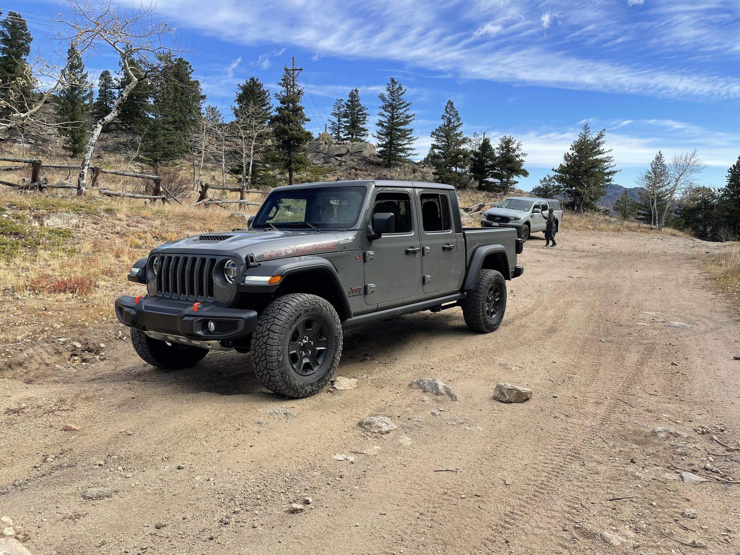 Jeep Gladiator Rocky Mountain High Mojave 3BB44564-67B1-409C-B1EF-DED8AAD5B0BE
