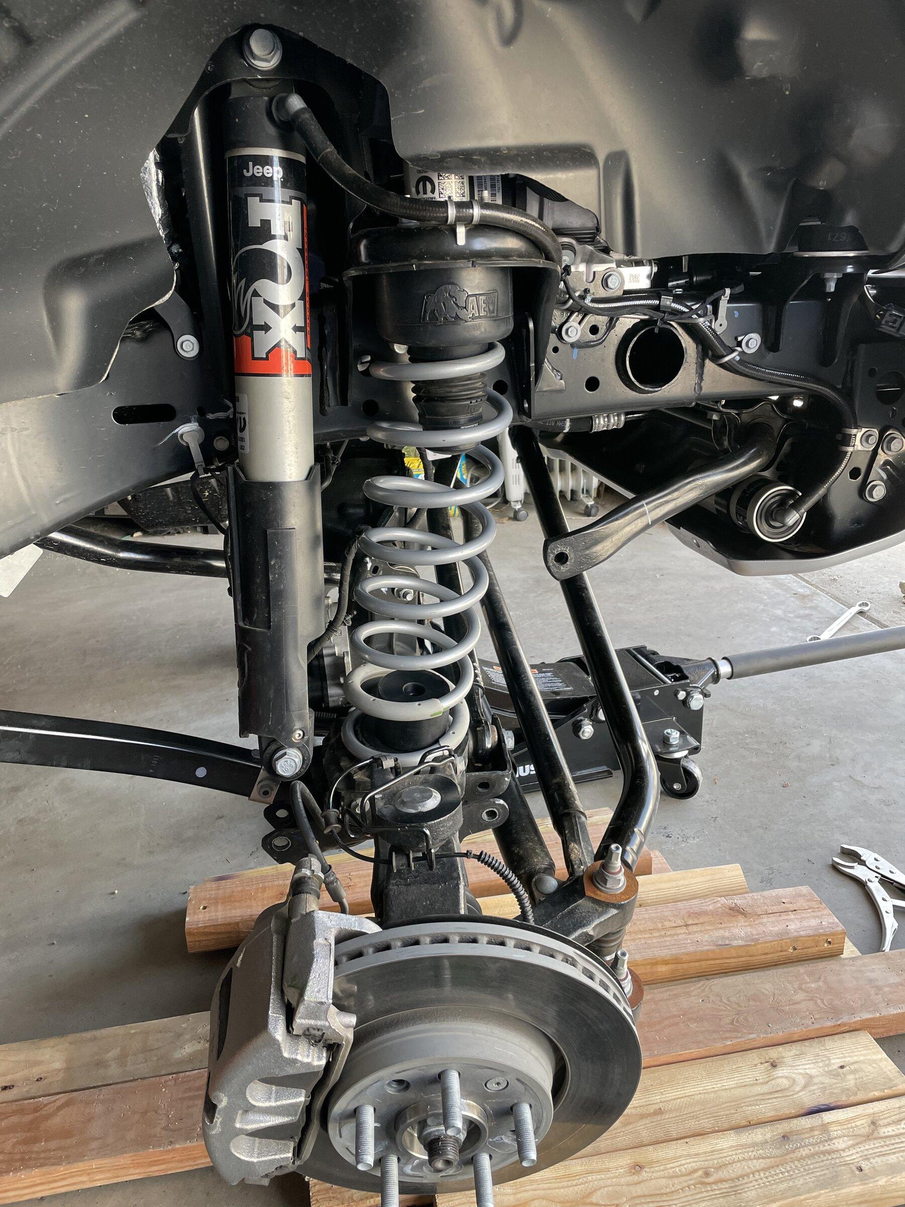 Jeep Gladiator Rocky Mountain High Mojave 59955DE0-4623-40E7-AECE-F9BE21A999F4