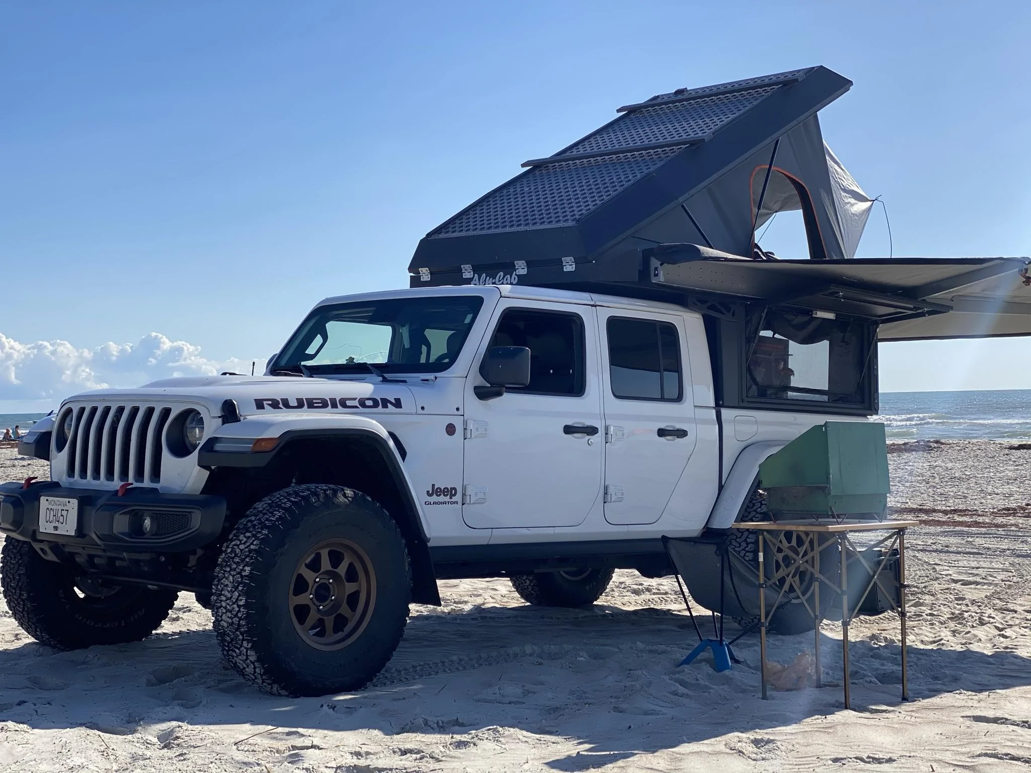 Jeep Gladiator Alu-Cab Canopy Camper Roll Call 0171C478-D405-4FF2-BE23-6F51AF81BBA9