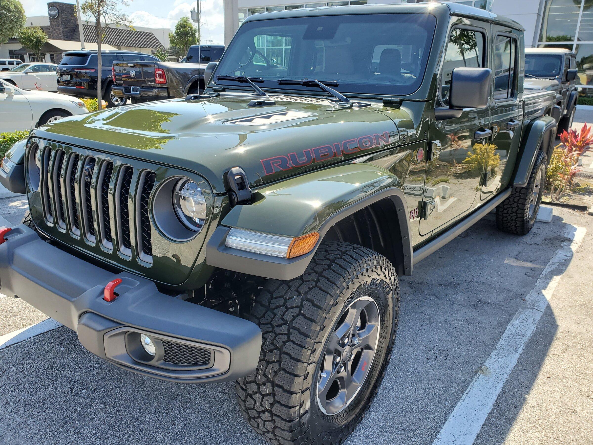 Jeep Gladiator MY22 Only - Anyone moved to D1? 20220330_152557