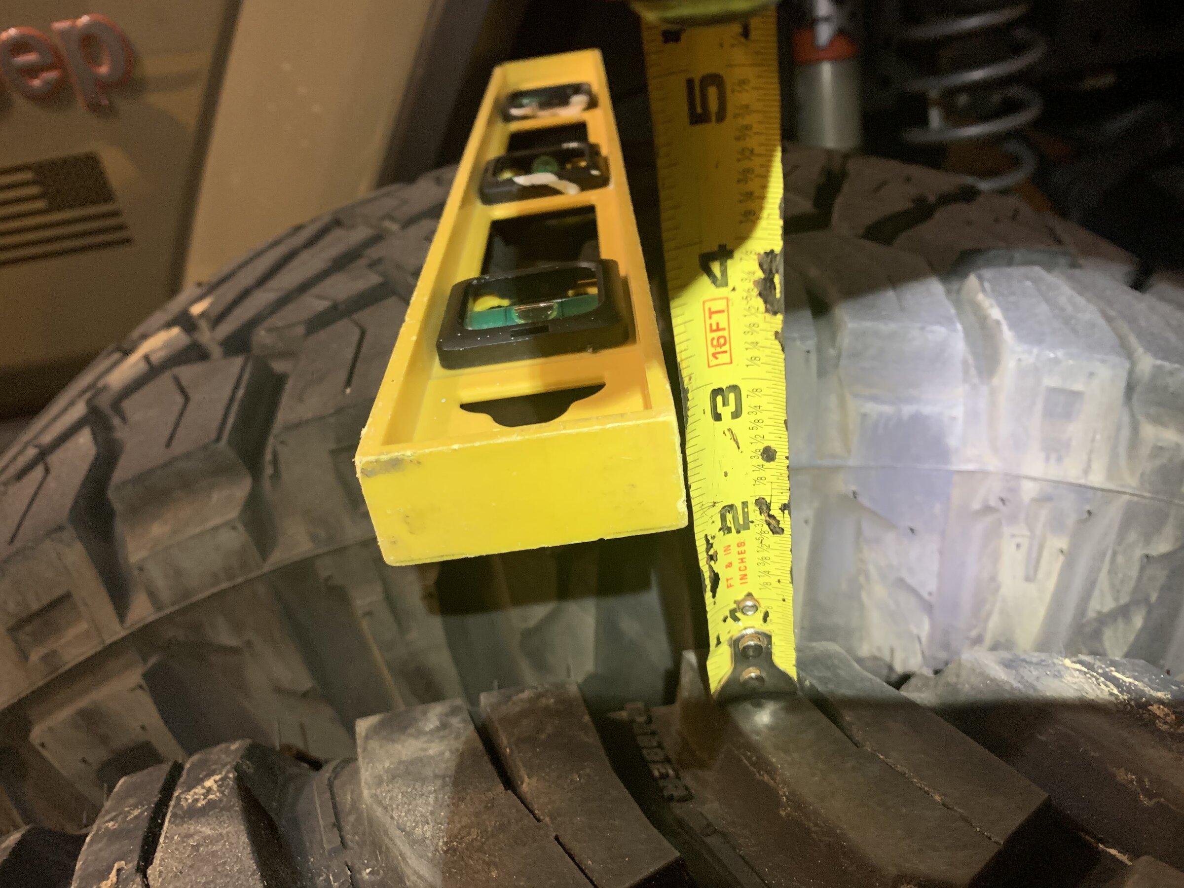 Jeep Gladiator QQ: If 35s weigh the same as 37s tire, I imagine damage is the same also 87AB83B9-810D-4B67-8CB4-1764EC801326
