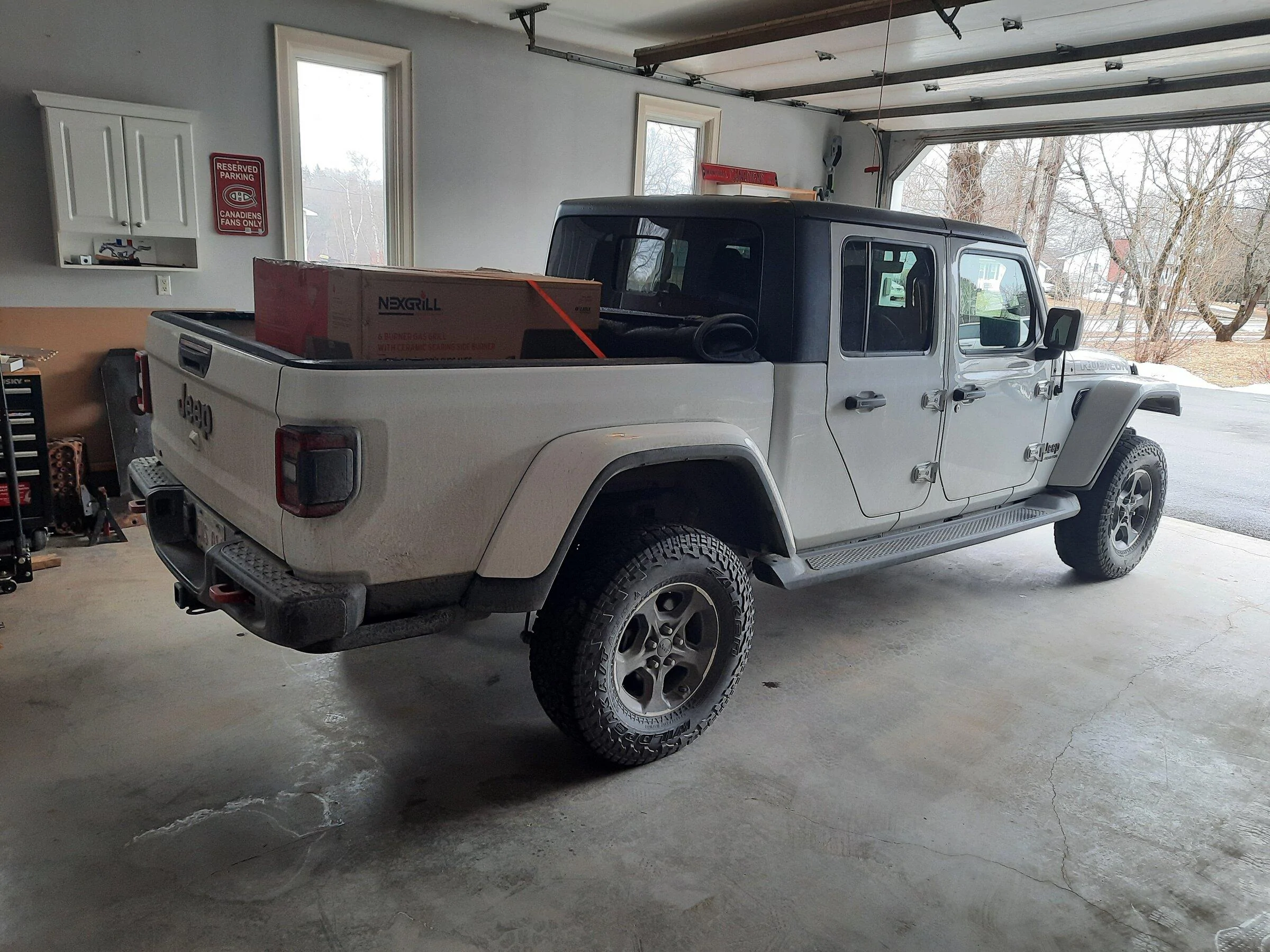 Jeep Gladiator What did you HAUL in your JT today? 20220401_151048
