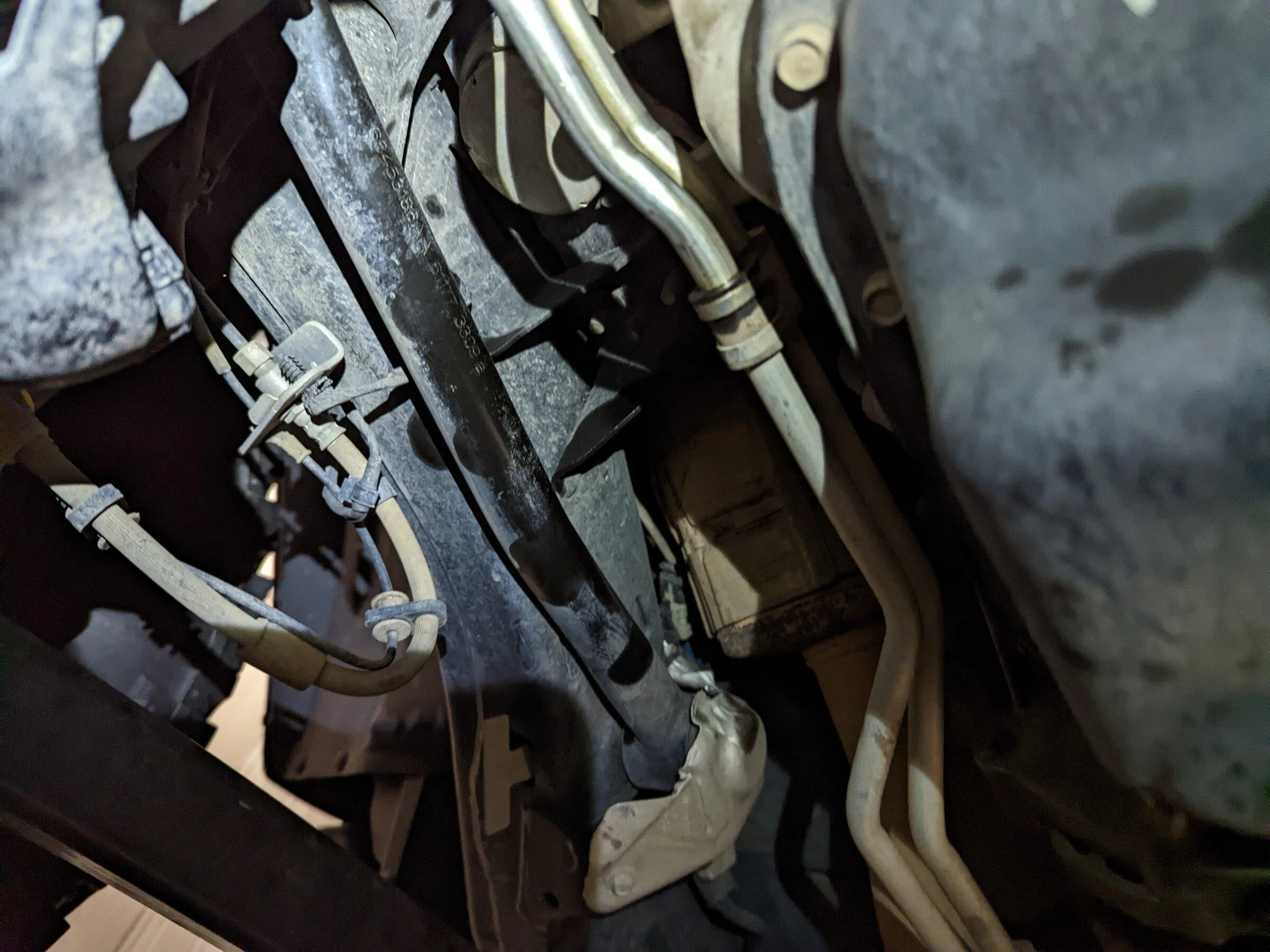 Jeep Gladiator Oil leak PXL_20220402_022257755