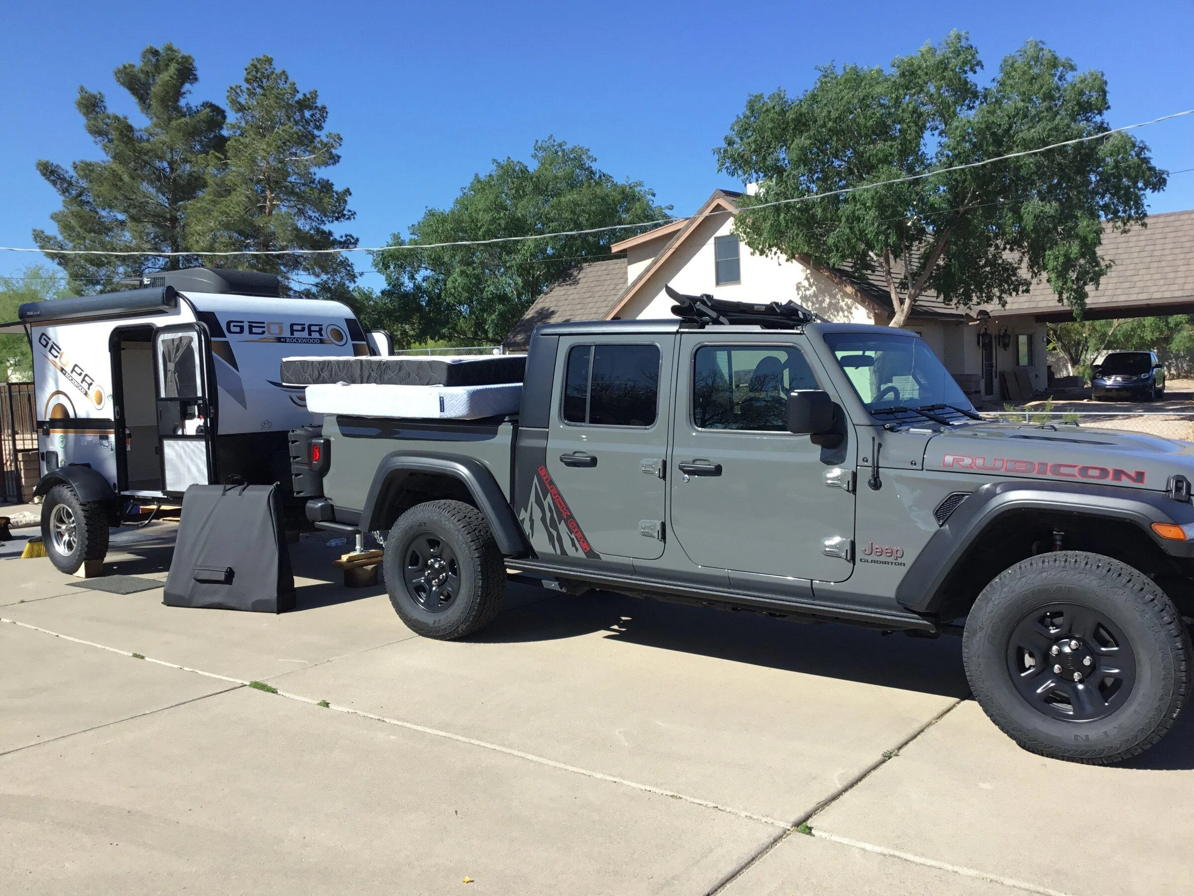 Jeep Gladiator After one year, 19,000 miles and 18 states, time to go home. 1C60A521-216B-4A8A-A528-A2CFF975345D