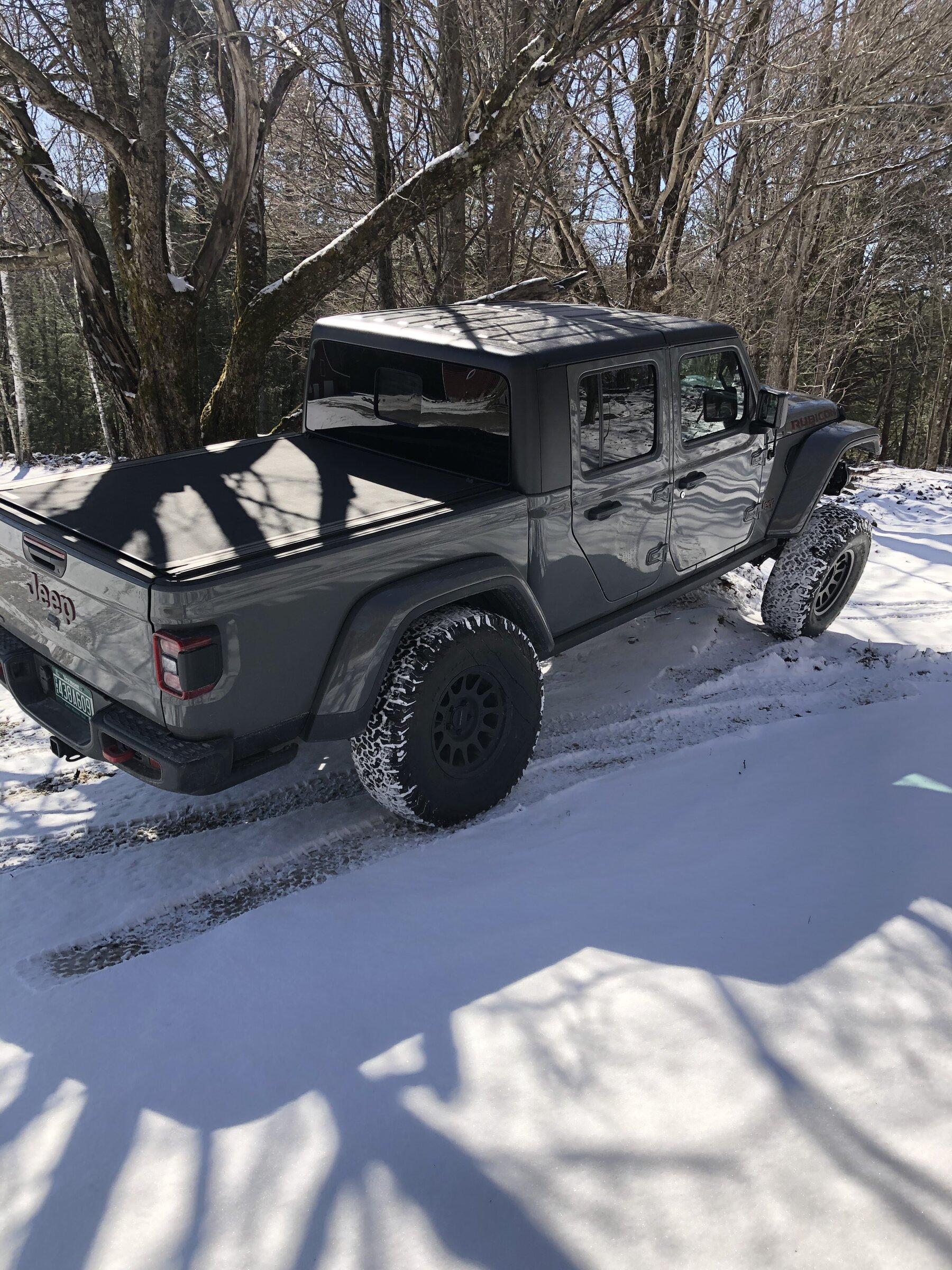 Jeep Gladiator What did you do WITH your Gladiator today? 95BD38C3-B964-4267-986B-EDF21C79A000