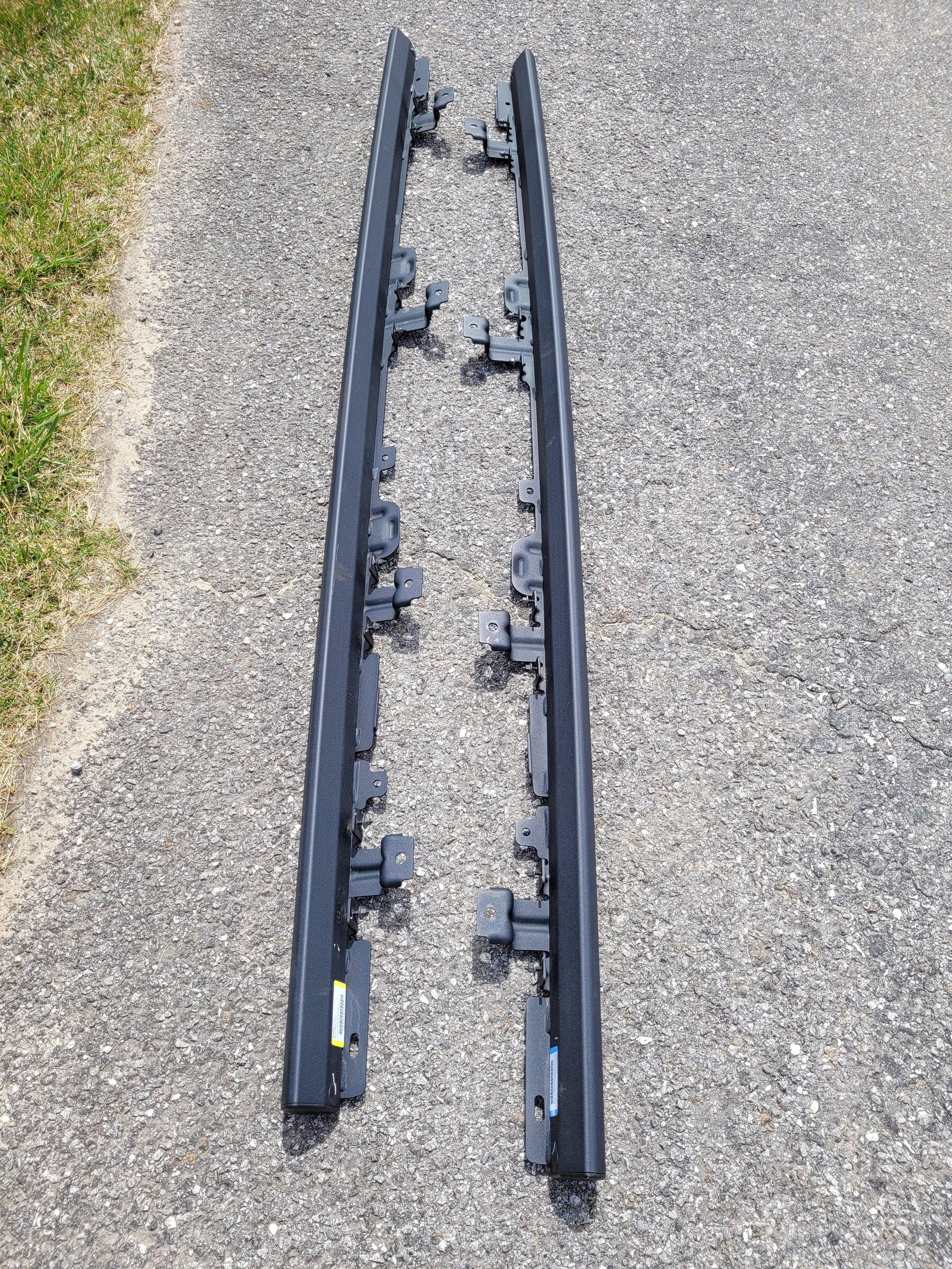 Jeep Gladiator Rubicon rock rails 20220402_130526