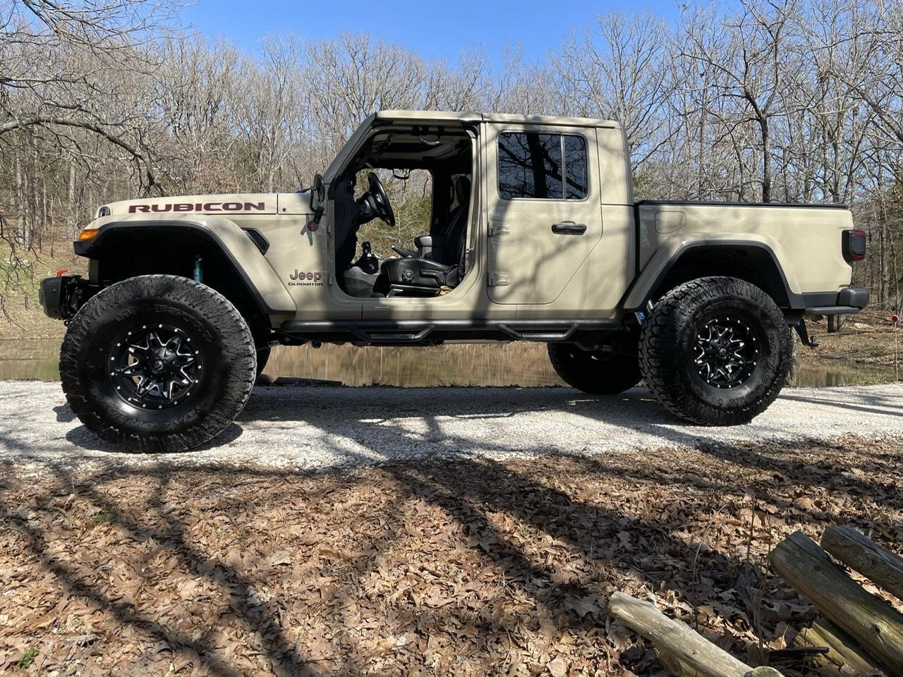Jeep Gladiator Post your other Jeep thread 6FA667F6-B9C2-417F-92A3-E81A61926A9F