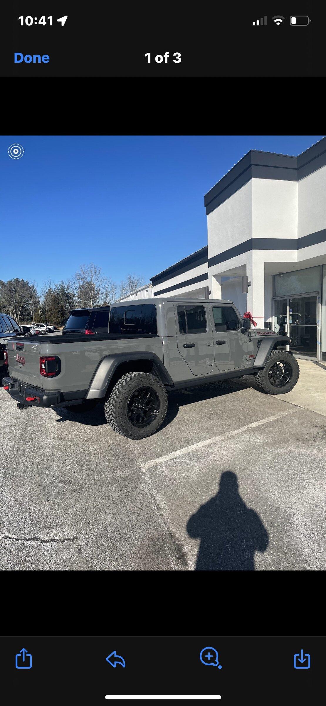 Jeep Gladiator 2021 Gladiator Rubicon MPG F73C6ABD-EB49-4F0E-9318-FD4EECA11504