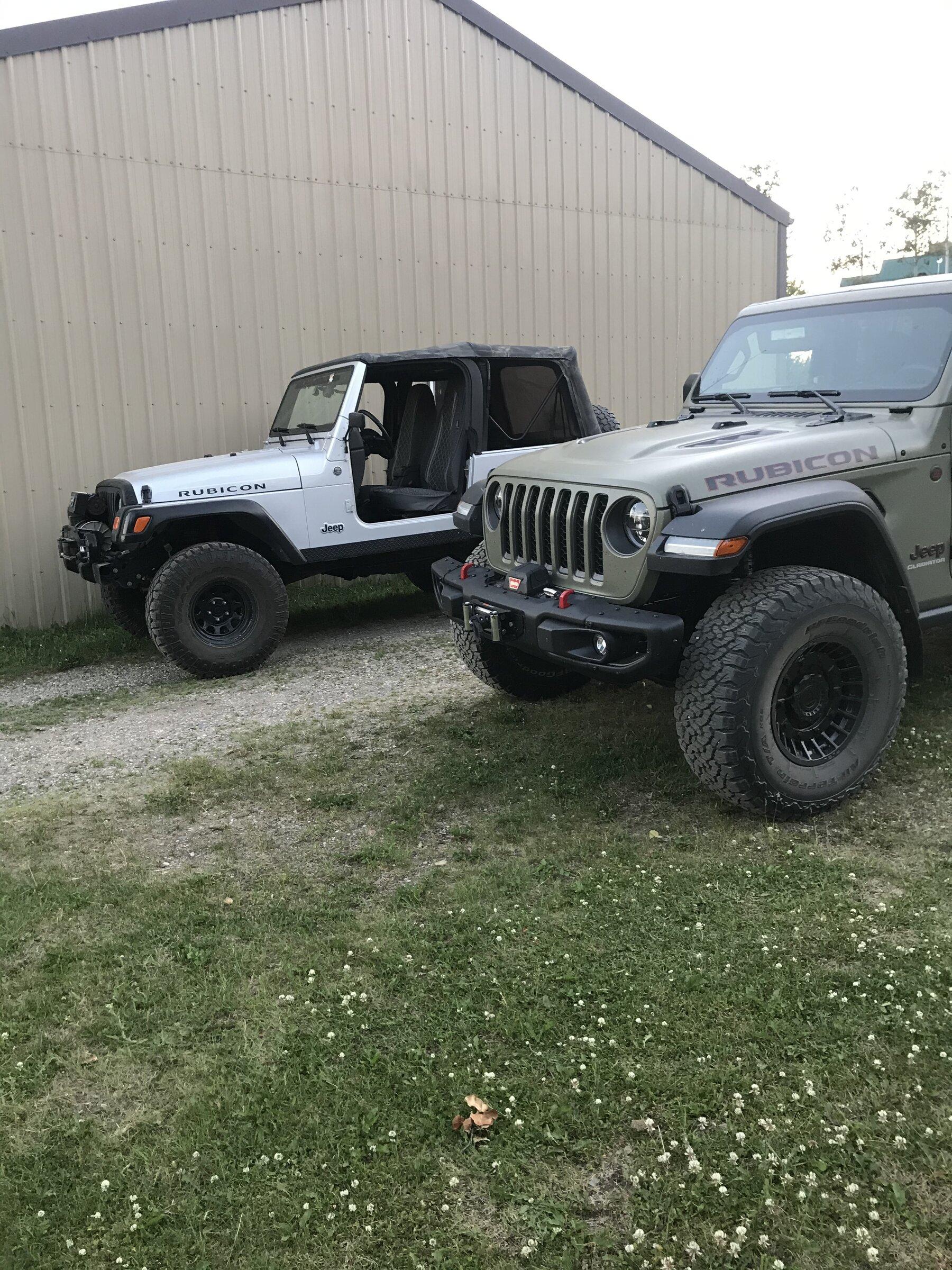 Jeep Gladiator Post your other Jeep thread CDE94866-5408-471D-B837-3AB5D62F4B4C