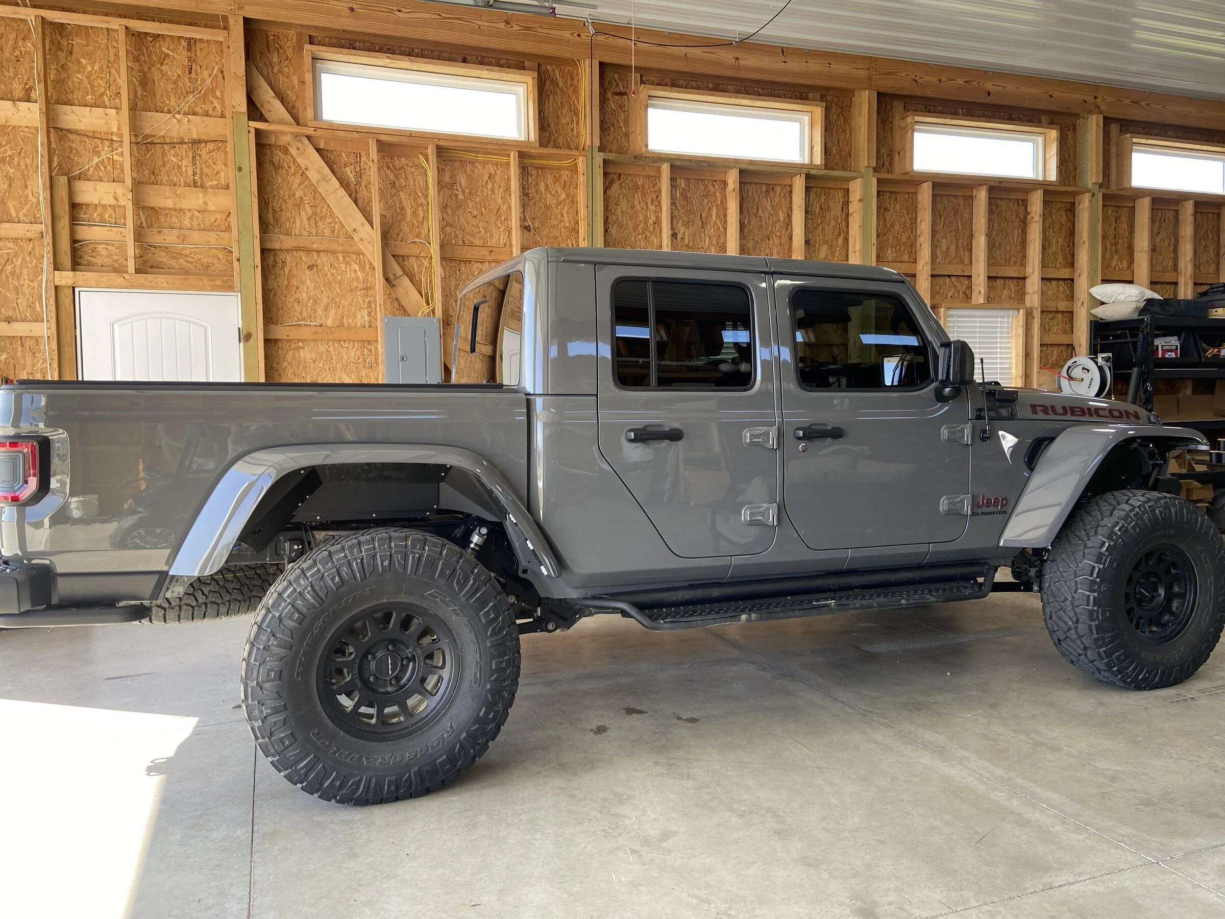 Jeep Gladiator 2021 Gladiator Rubicon MPG 919CBA4E-C0DC-4E51-918C-39047025E121