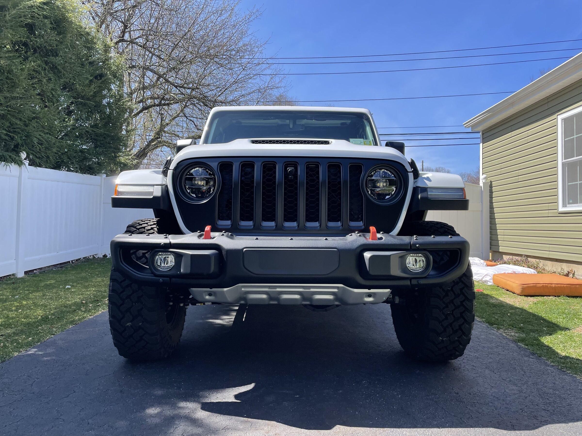 Jeep Gladiator Swapping the Mojave plastic bumper with the Mopar steel bumper C2896AC8-5D5A-4DEF-86C8-6EC67C40B757