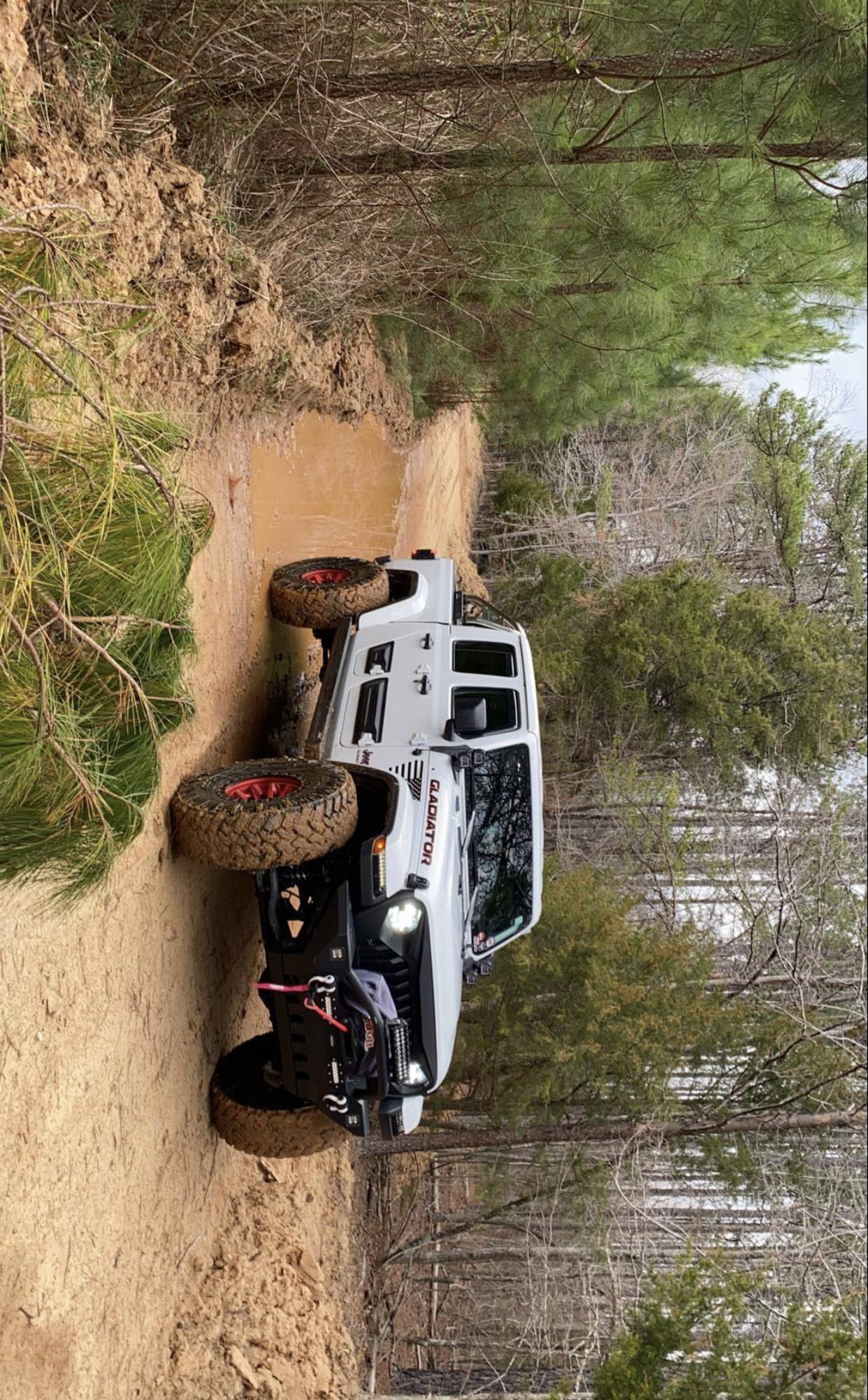 Jeep Gladiator Lets see all those Gladiators with lifts and bigger tires! B4AE3302-C1F0-4D8F-B26F-167FC53F7CE3