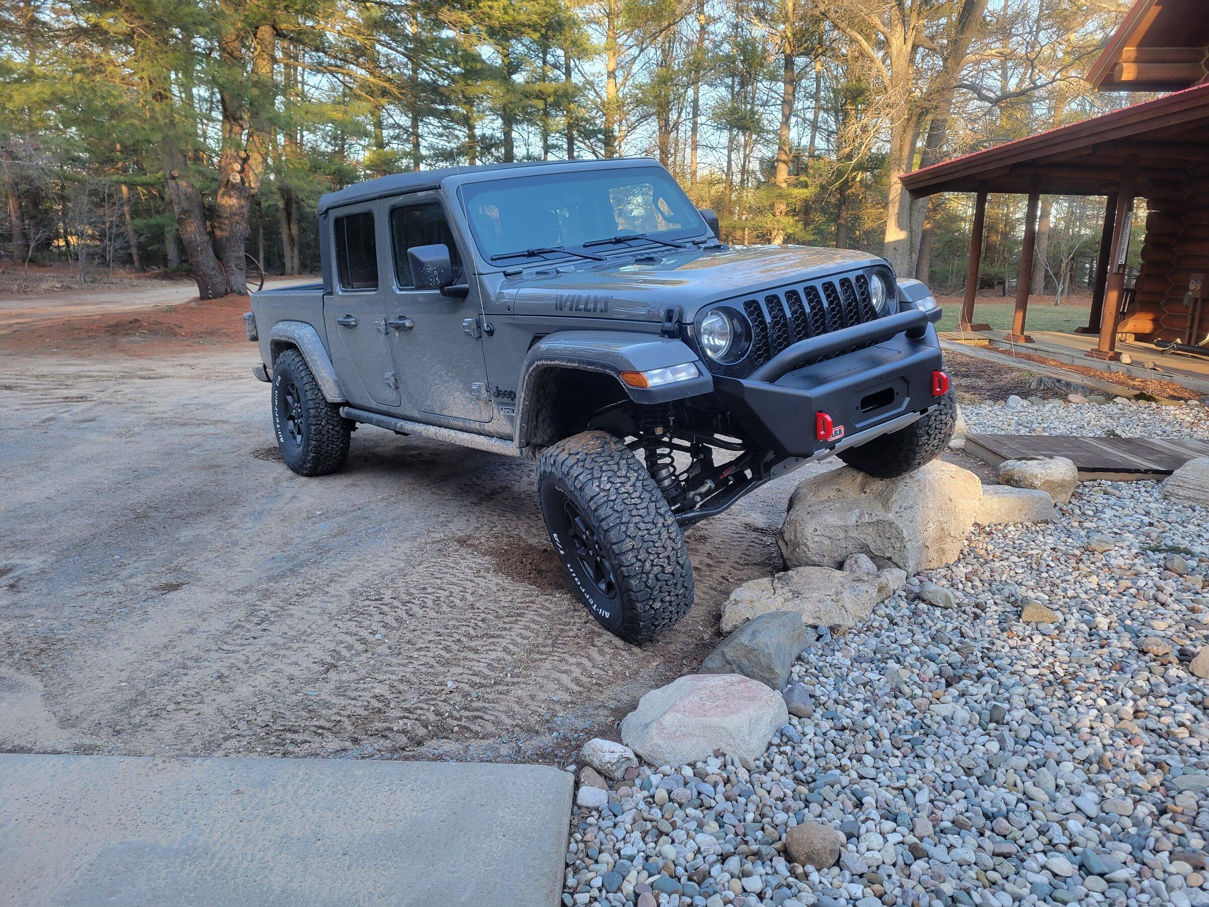 Jeep Gladiator ARB Bondi stubby bumper 20220401_191910