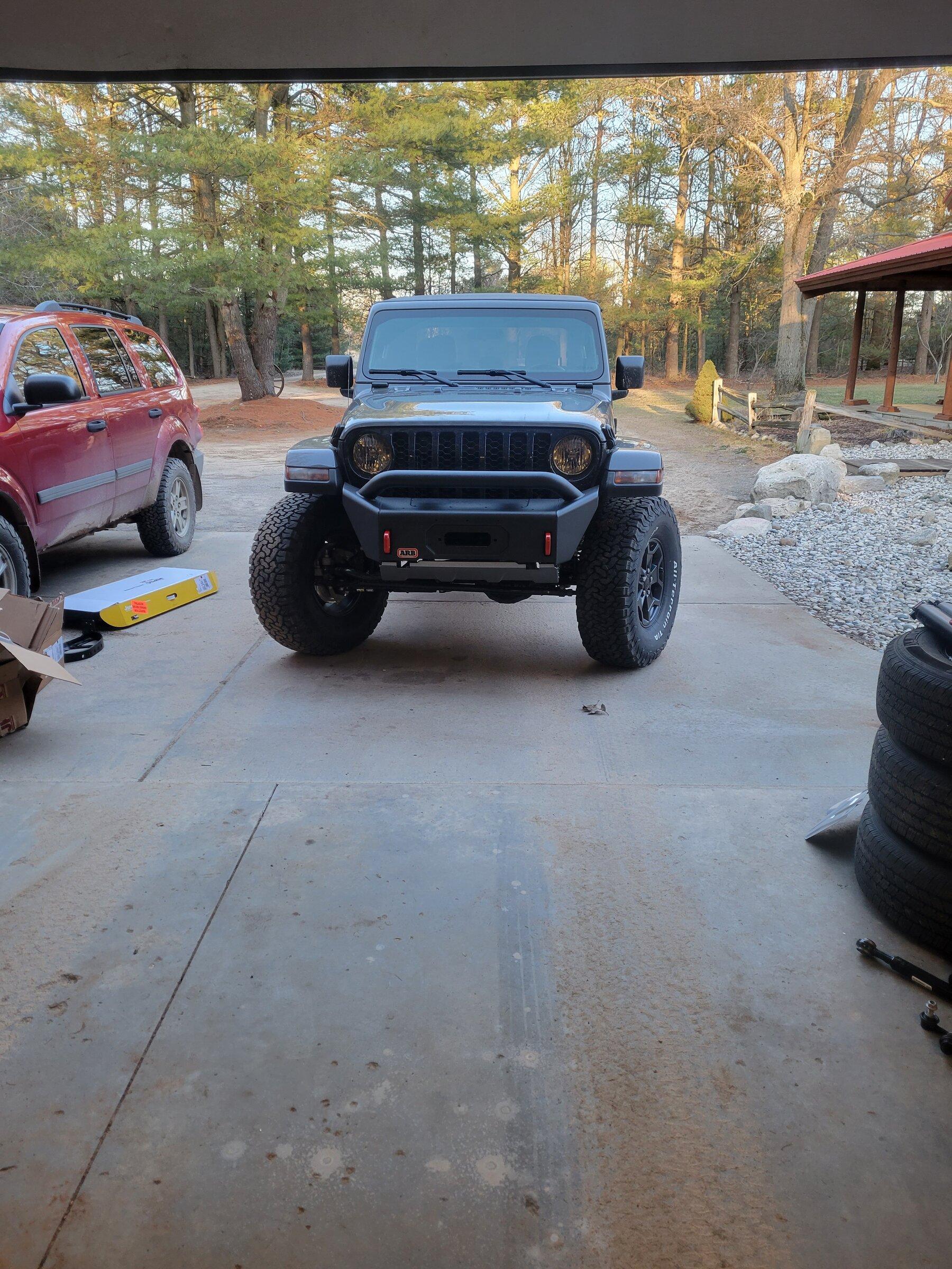 Jeep Gladiator ARB Bondi stubby bumper 20220401_192454