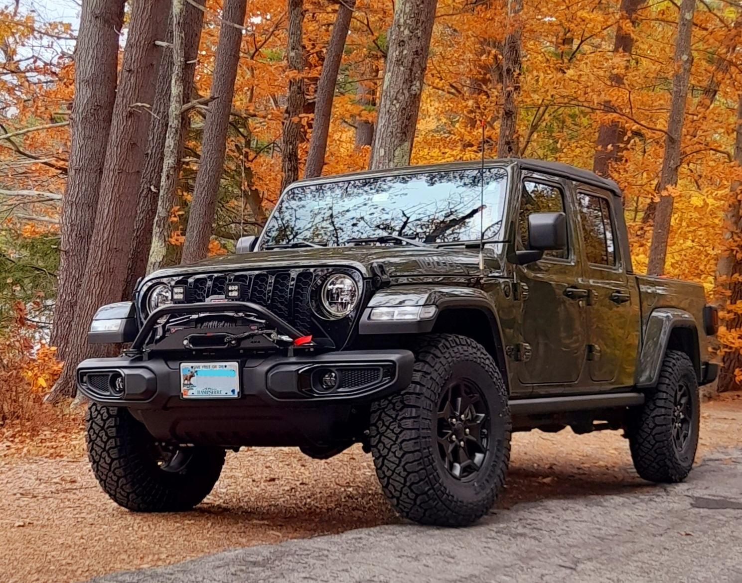 Jeep Gladiator Bolt on RockHard winch plate / grille guard for factory Gladiator or Wrangler bumper 20211102_130128