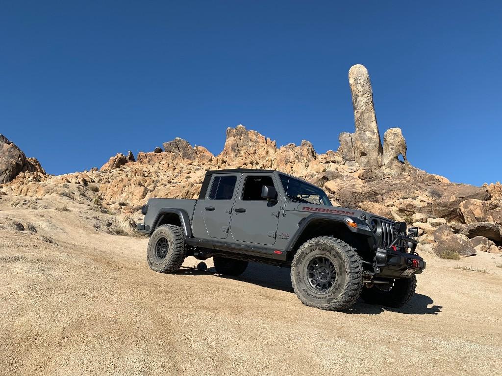 Jeep Gladiator guys with 2.5" and 3.5" lifts nxw3